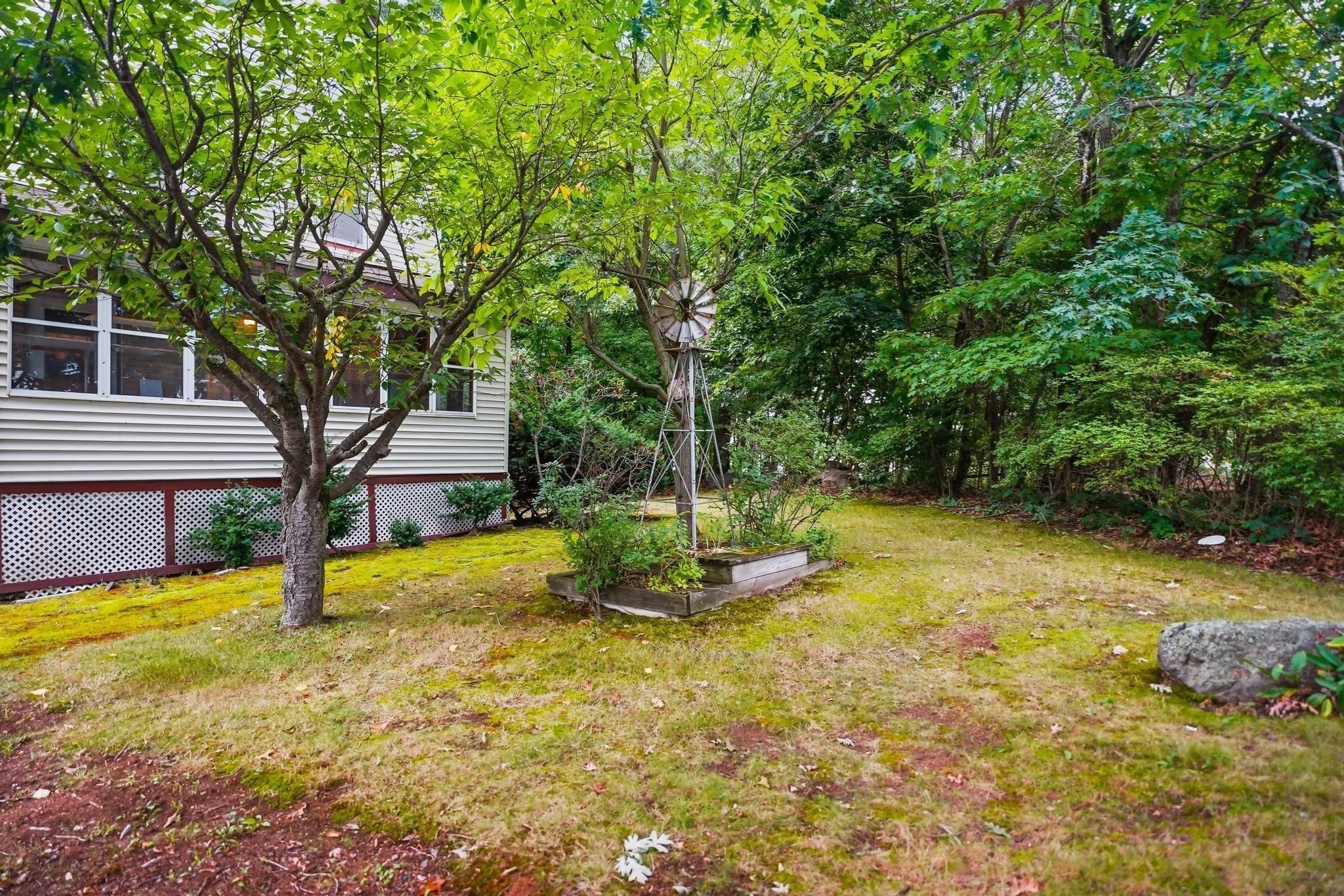 164 Green Property Photo 6