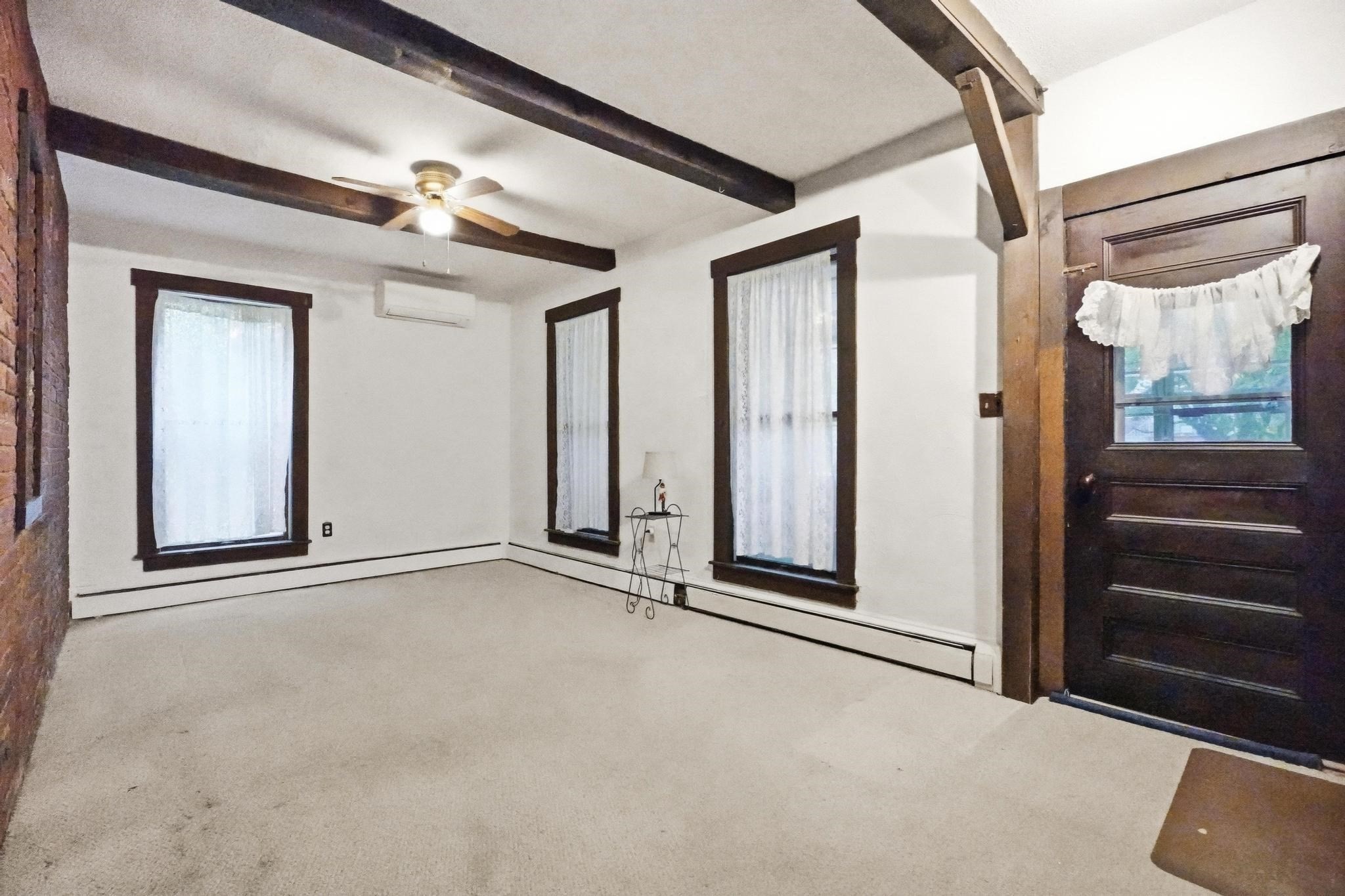 164 Green Property Photo 10
