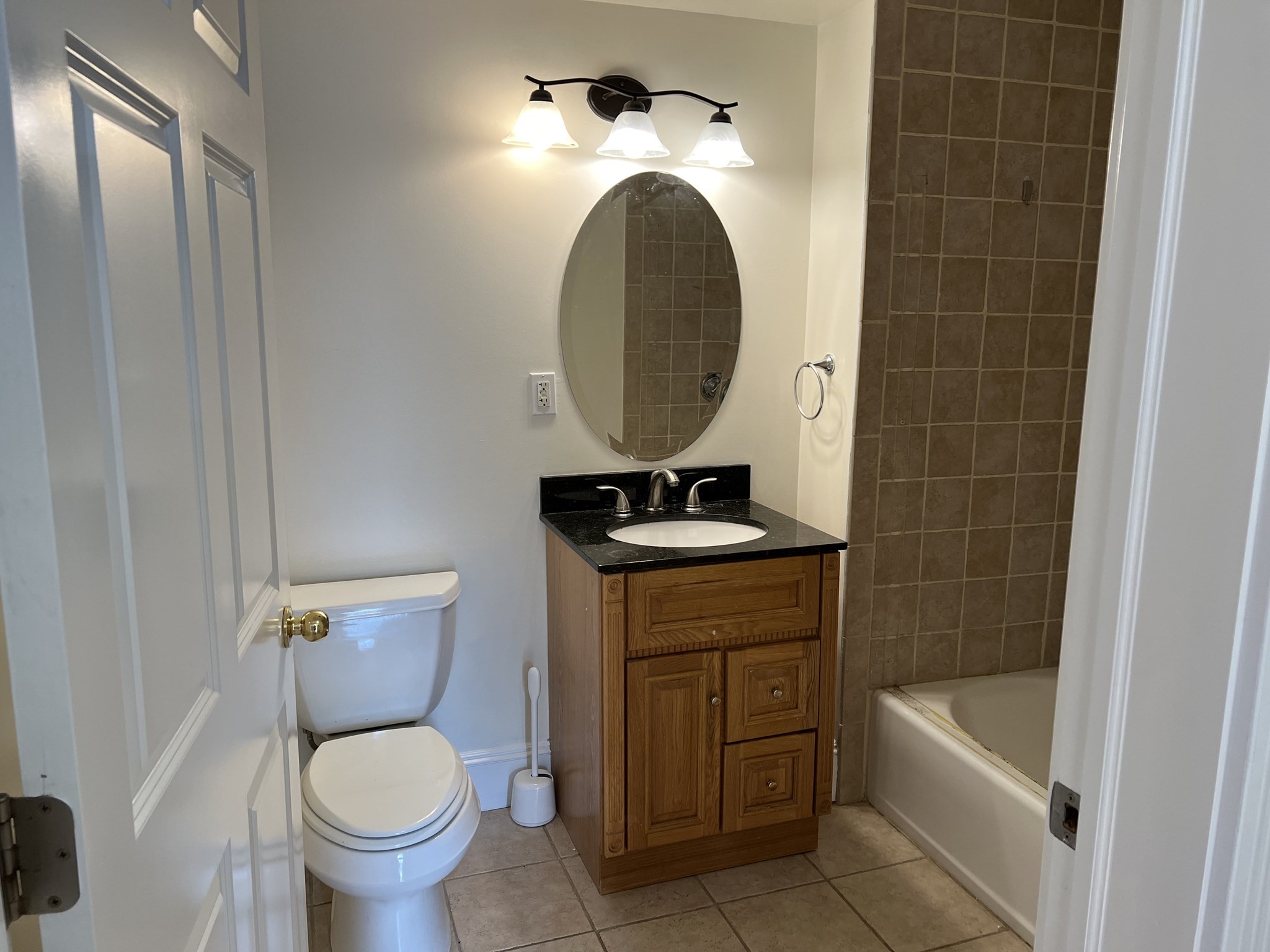 144 Washington Street # 7 Property Photo 5