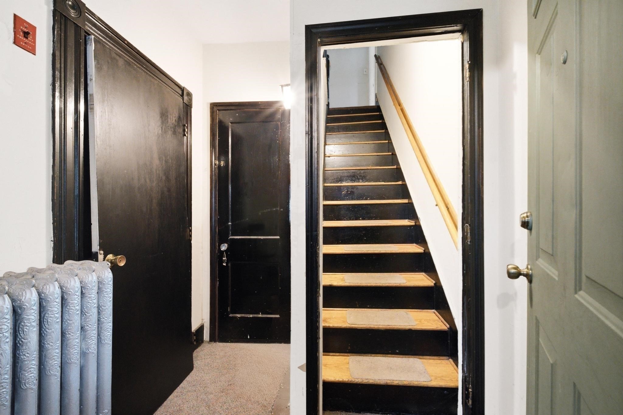 219 Montvale Property Photo 28