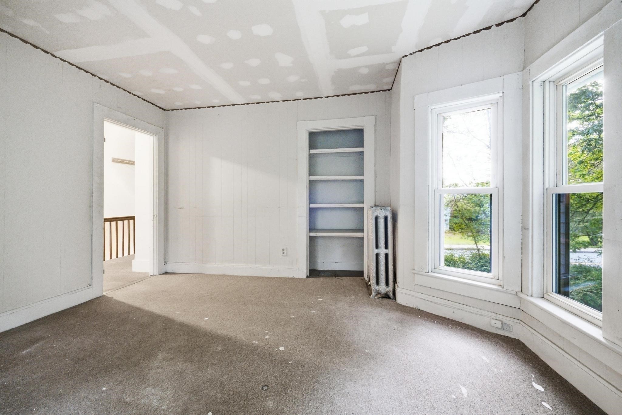 219 Montvale Property Photo 32