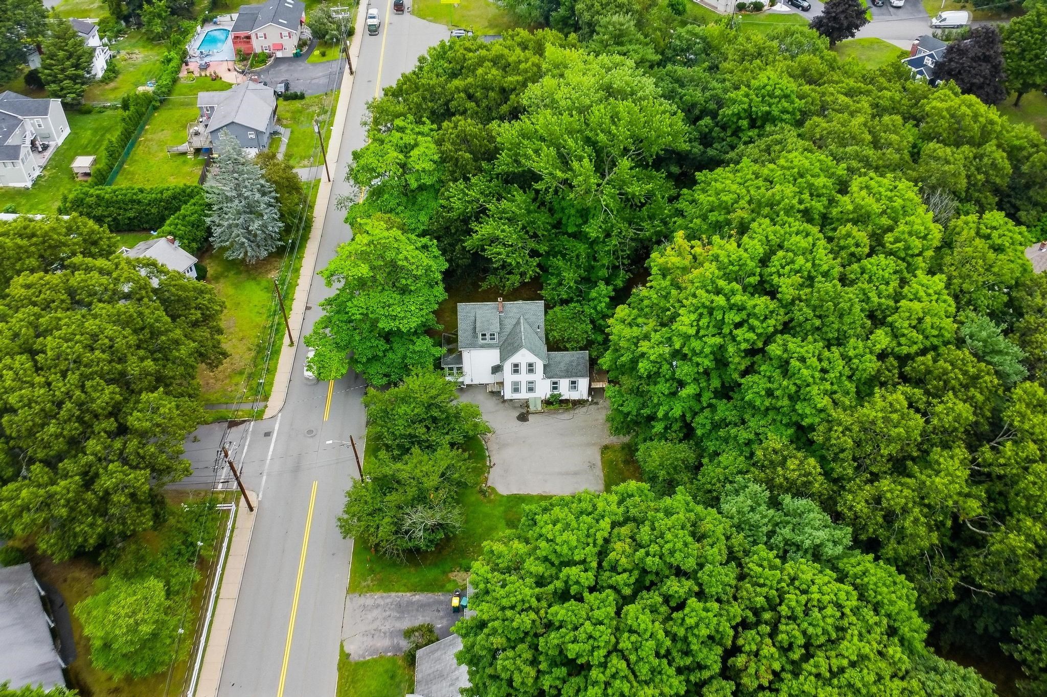 219 Montvale Property Photo 12