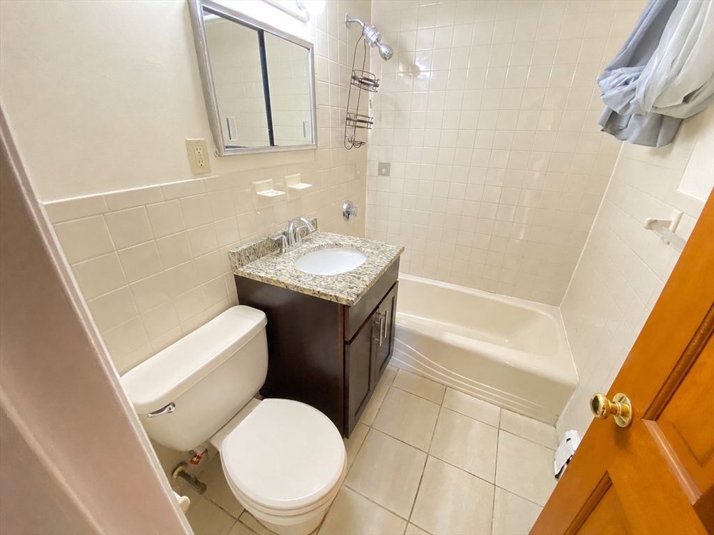 264 Grove Street # 7 Property Photo 6