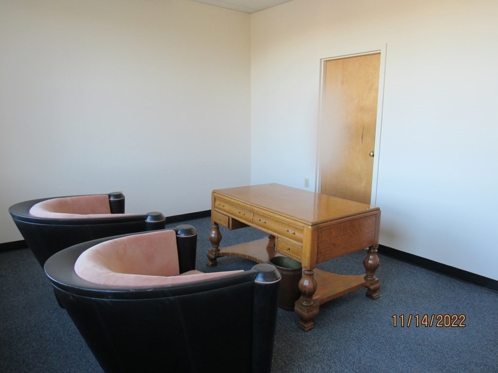111 Willar St # E2 Property Photo 9