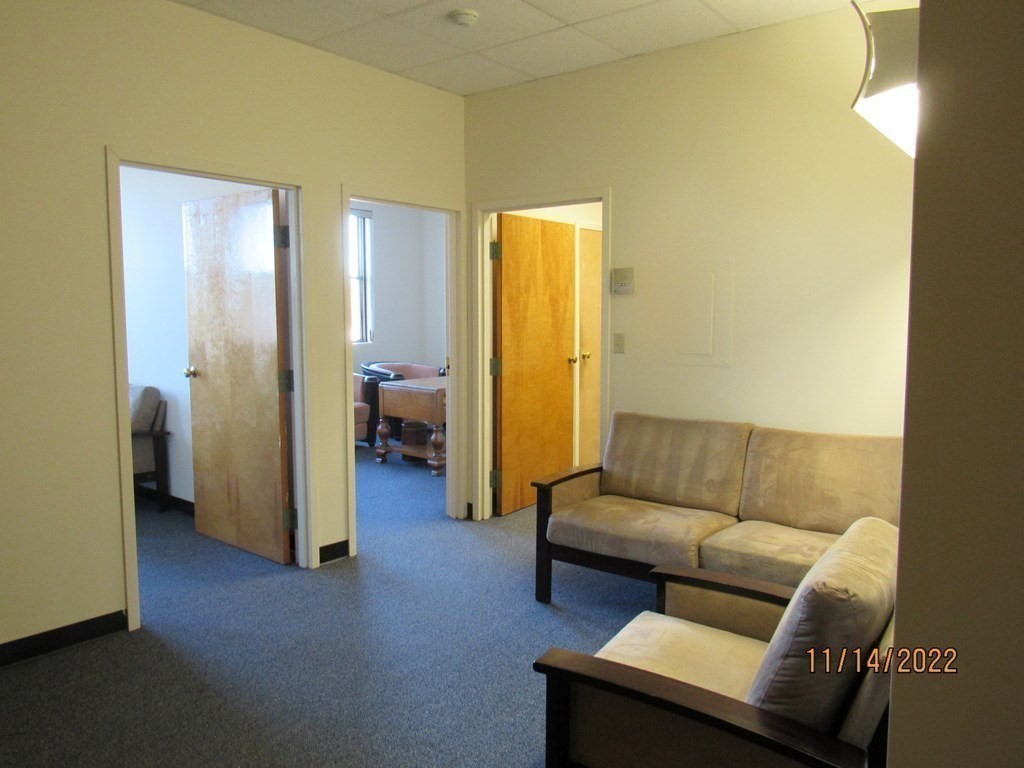 111 Willar St # E2 Property Photo 14