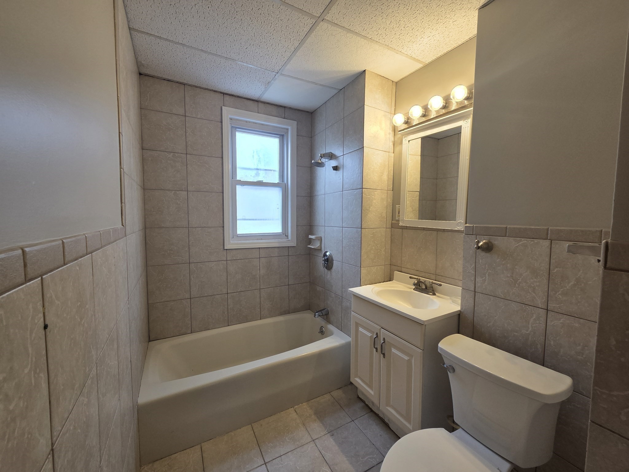 30 Endicott St # 2 Property Photo 10
