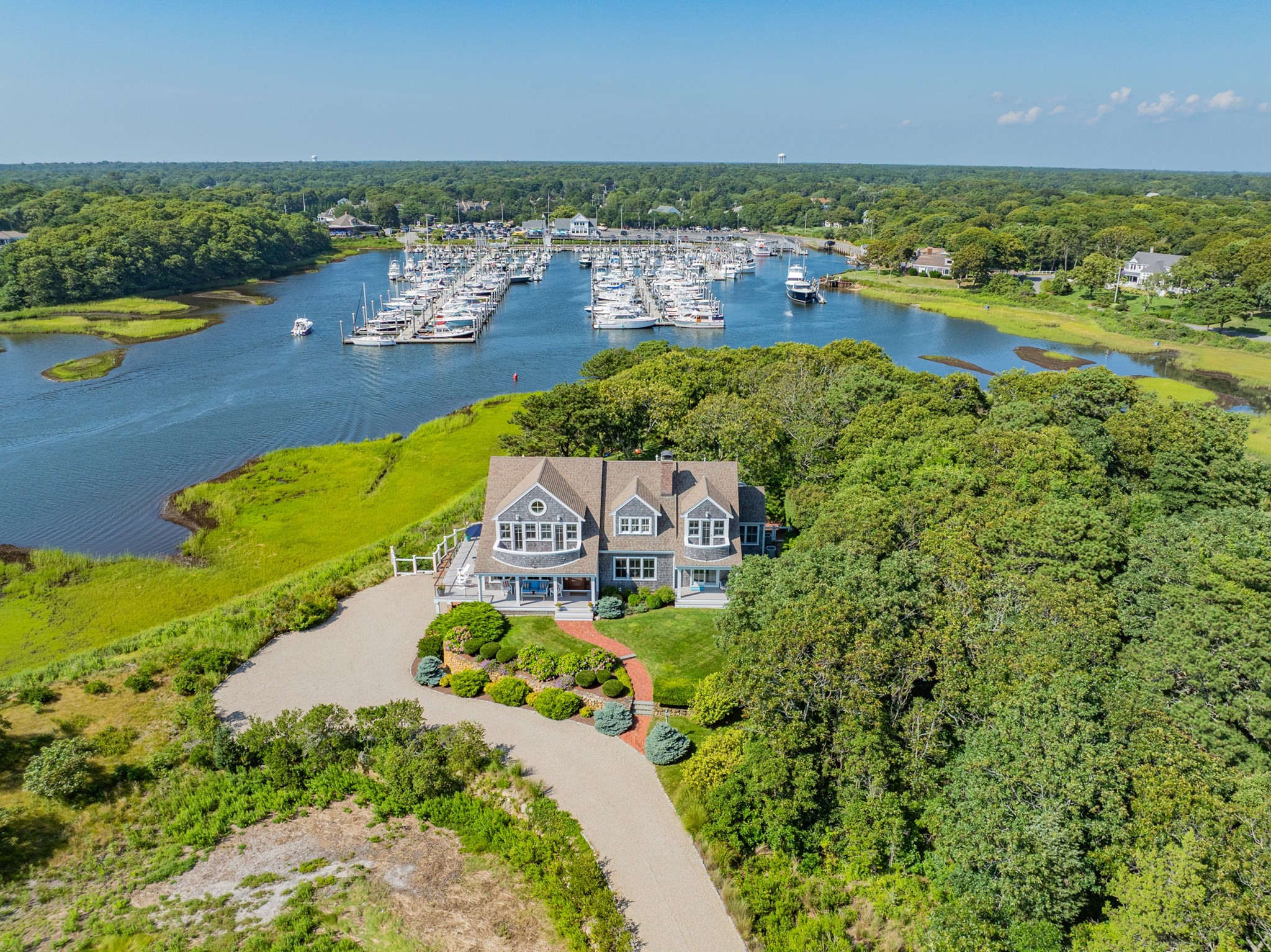 18 Saquatucket Point Property Photo 1