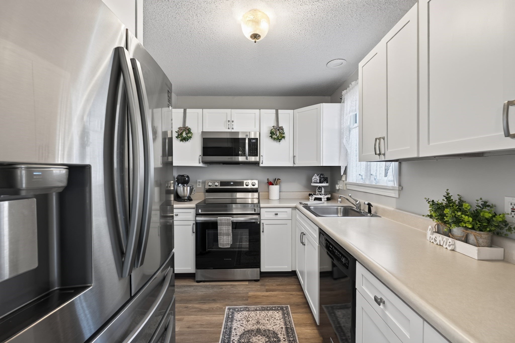 735 Willett Ave # 305 Property Photo 14