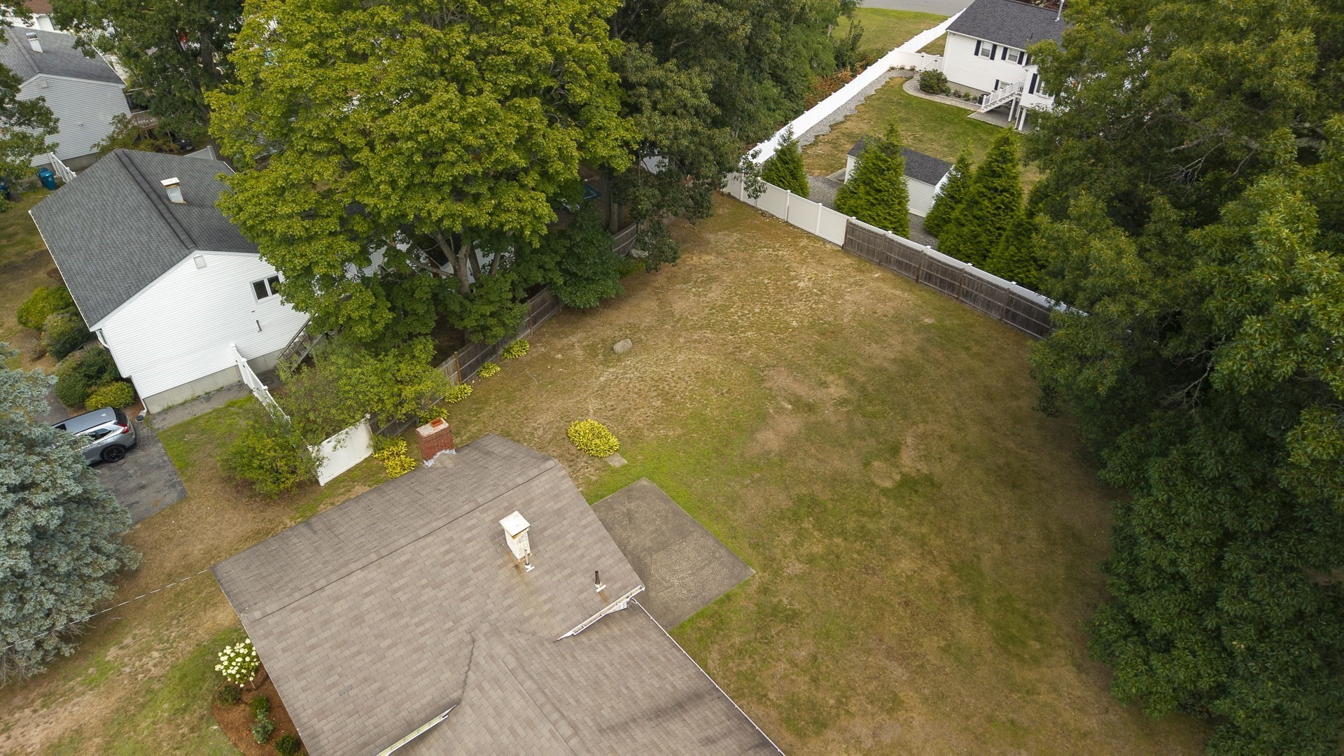 10 Chester Rd Property Photo 12