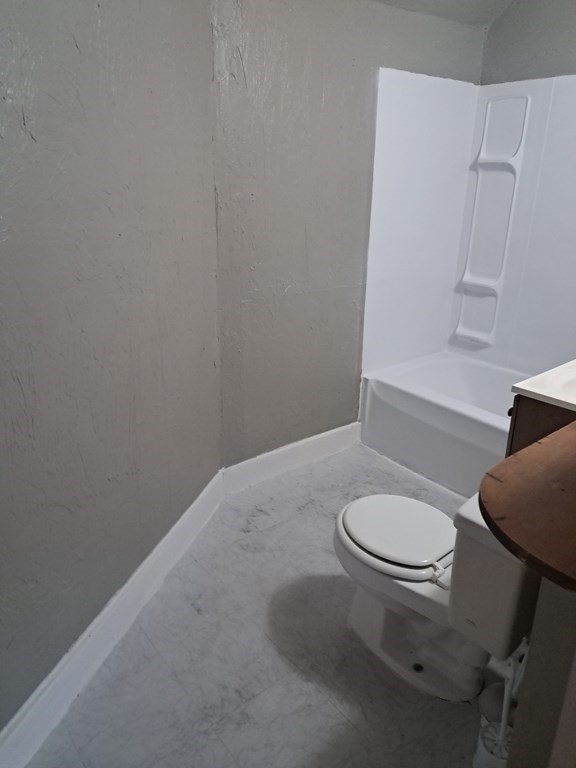 21 Coes St # 3r Property Photo 8