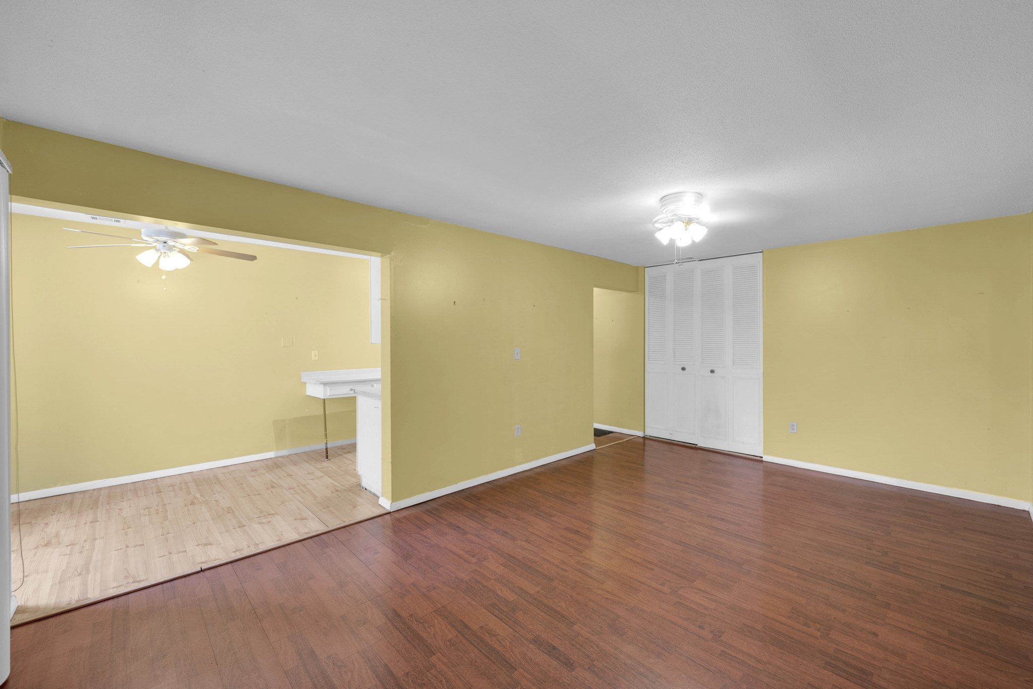 6 Shrewsbury Green Dr # J Property Photo 4