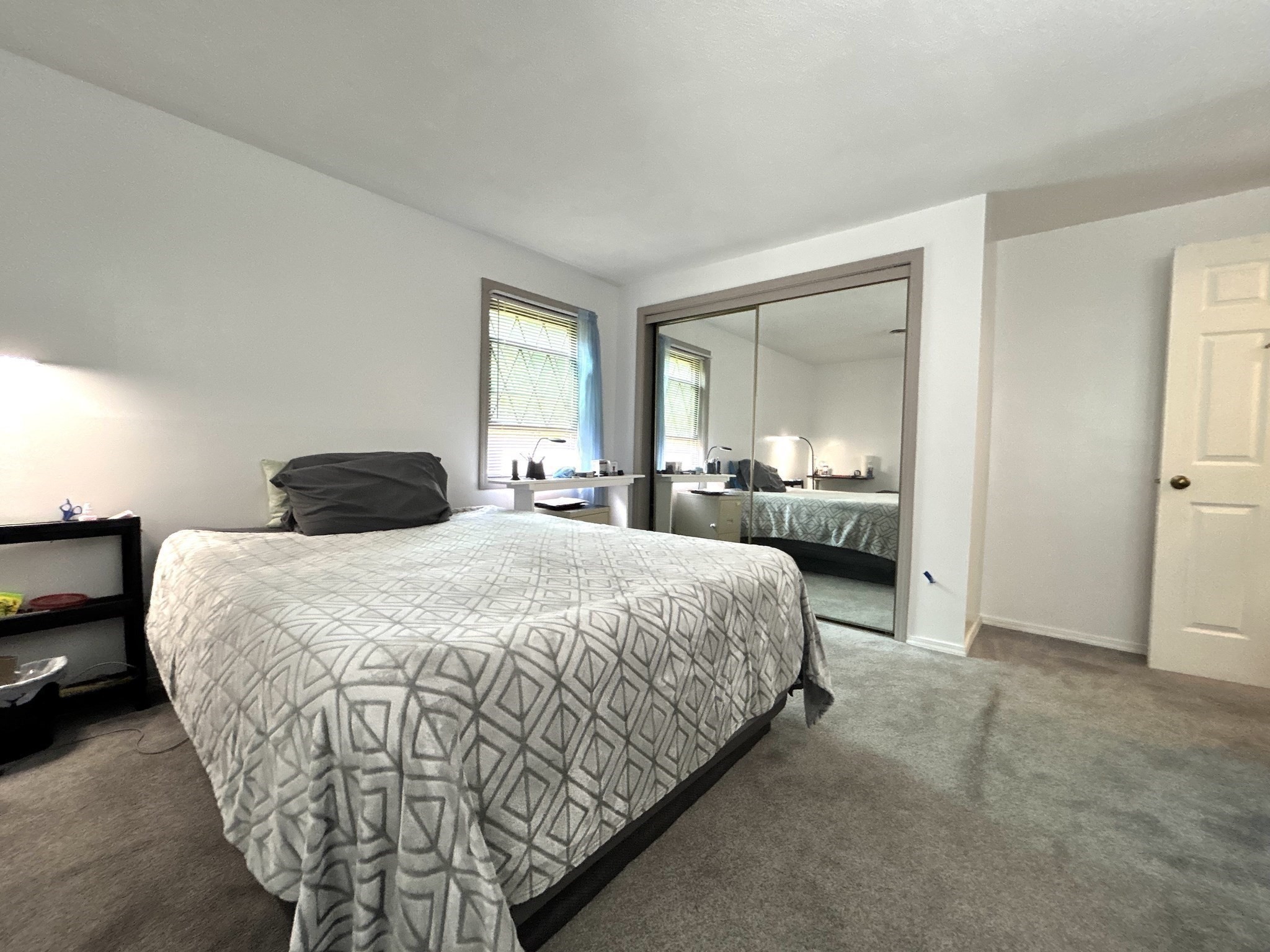 15 Thompson Dr # 12 Property Photo 6