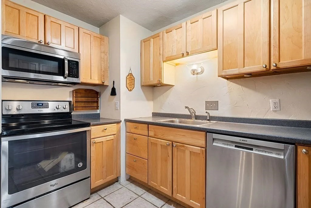 474 Broadway # 49 Property Photo 5