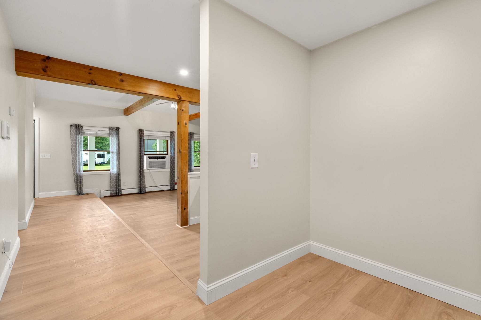 487 Long Plain Rd Property Photo 15