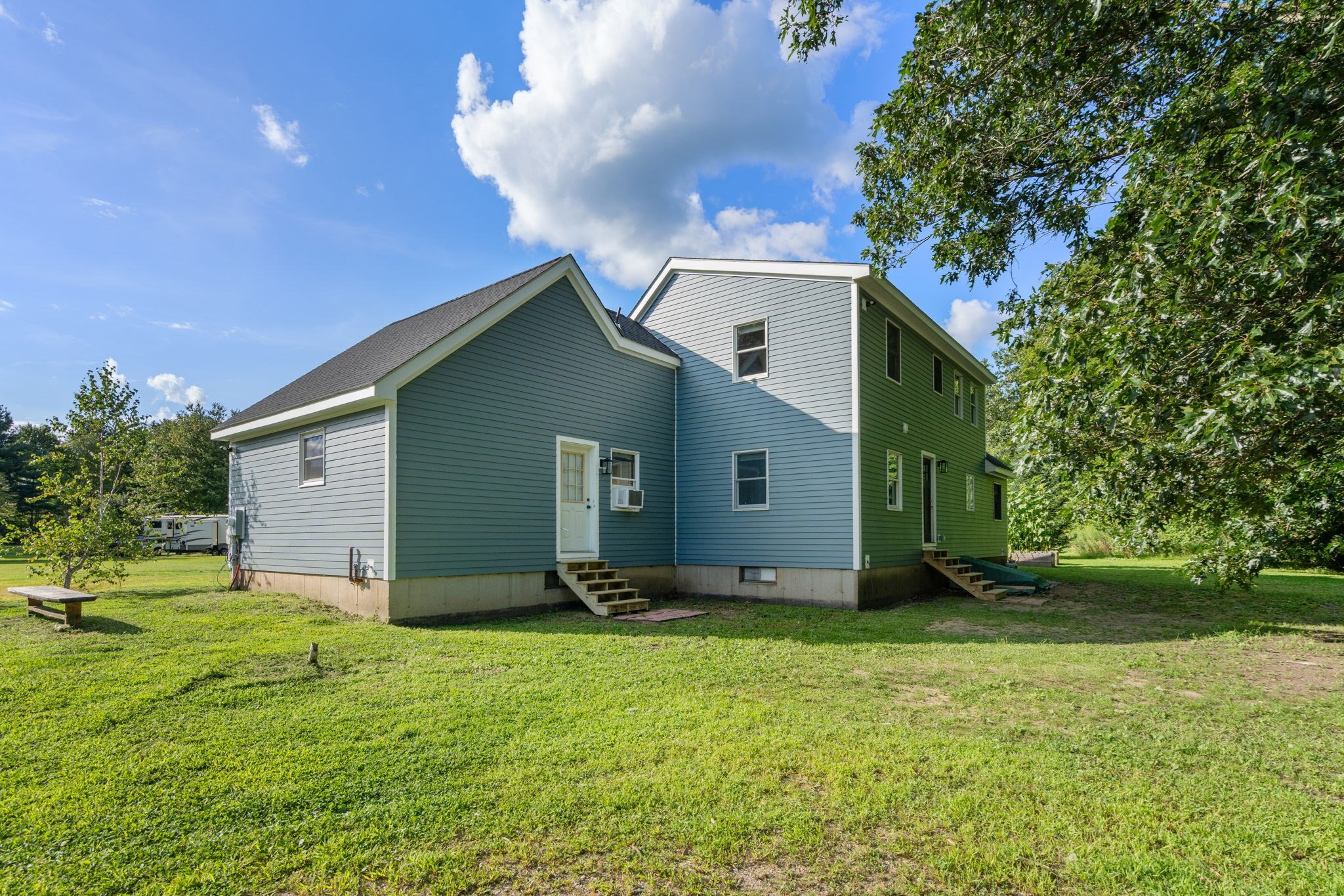 487 Long Plain Rd Property Photo 34