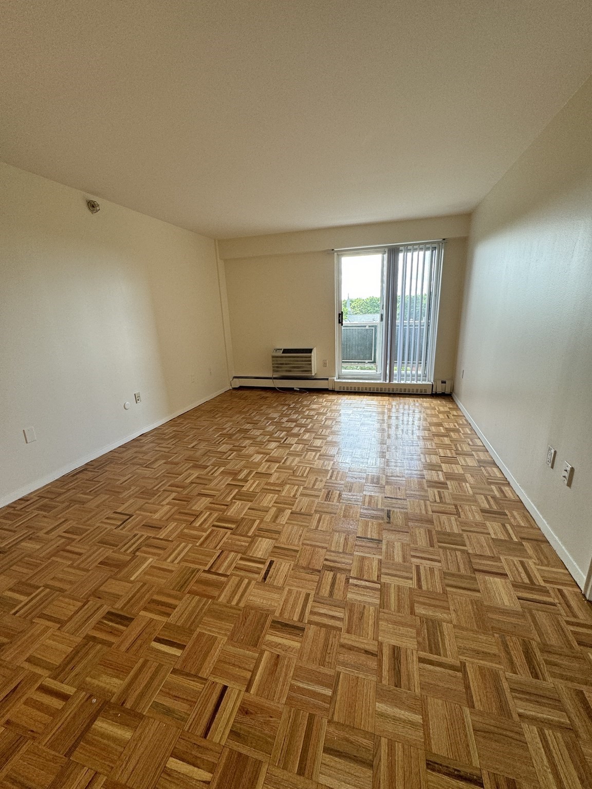 185 Freeman Street # 935 Property Photo 1