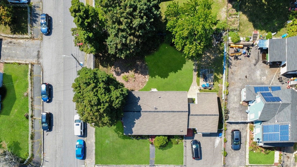 24 Woodland St Property Photo 20