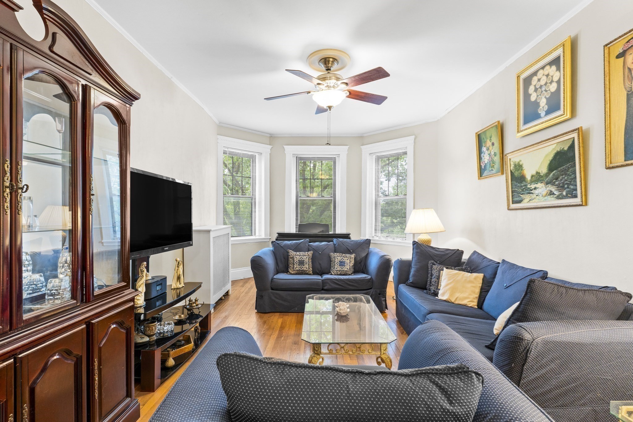 384 Riverway # 4 Property Photo 1