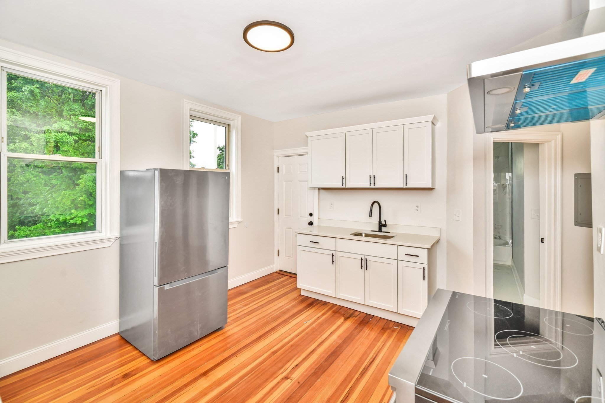 1420 River St # 2 Property Photo 6