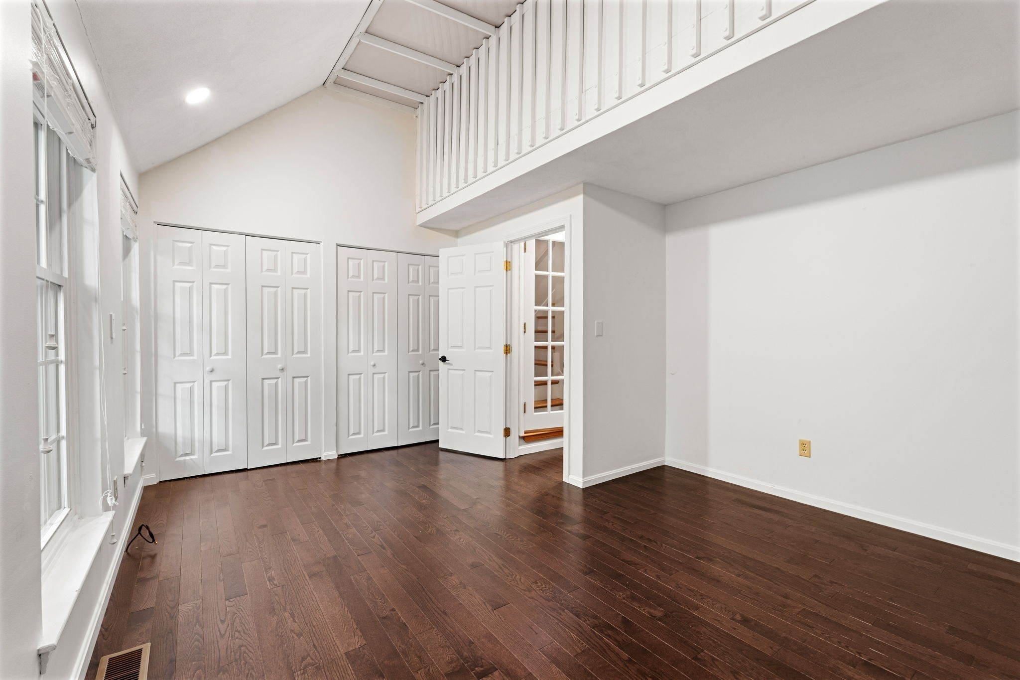111 Brigham St # 19a Property Photo 9