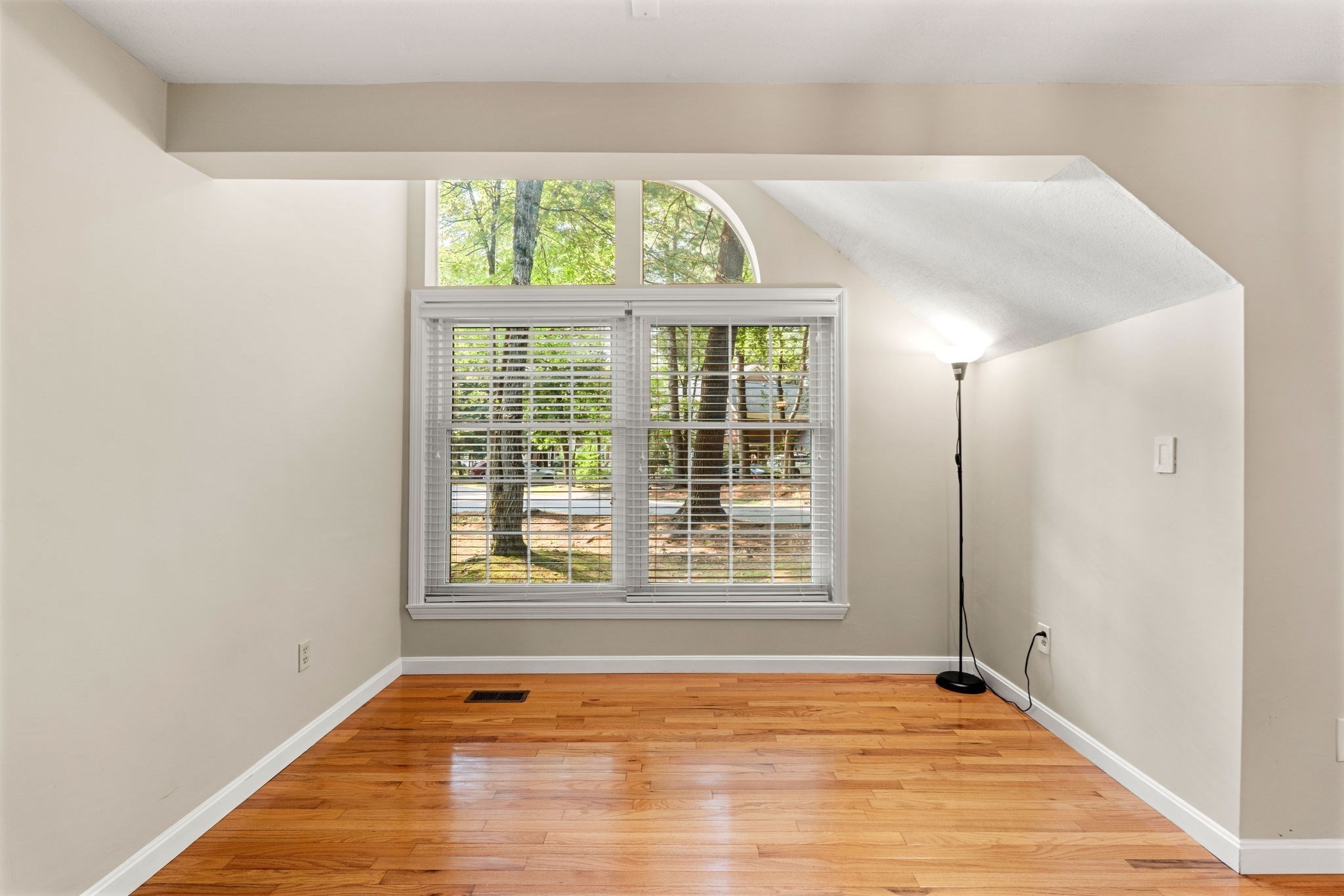 111 Brigham St # 19a Property Photo 22