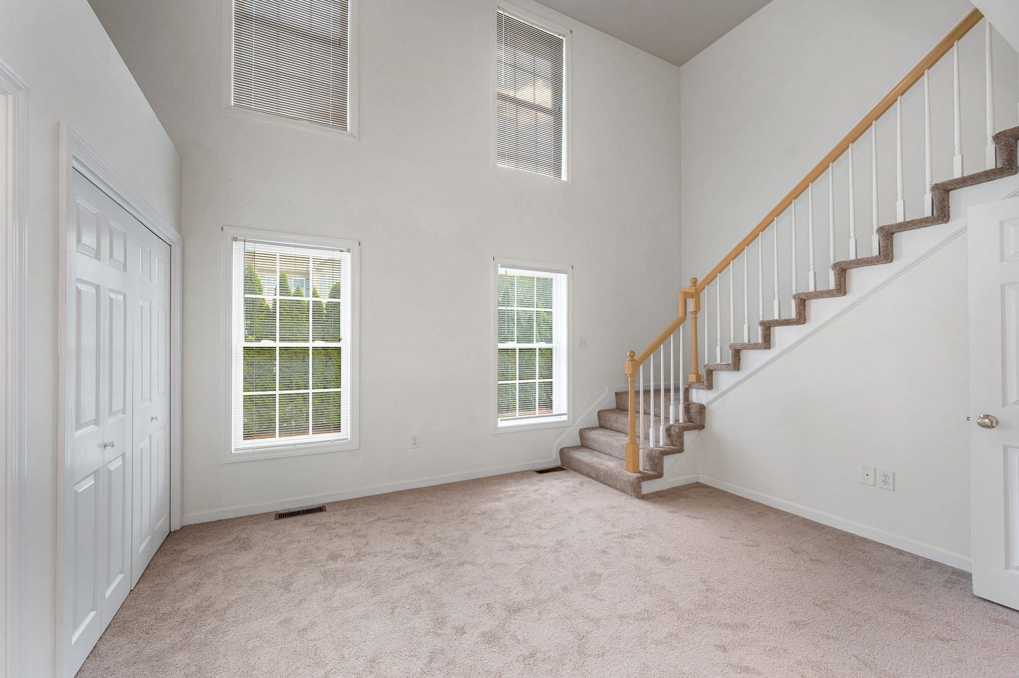 4 Georgetowne # 4 Property Photo 20