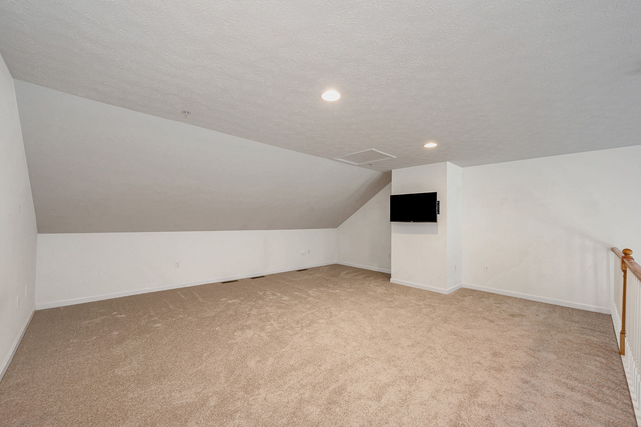 4 Georgetowne # 4 Property Photo 22