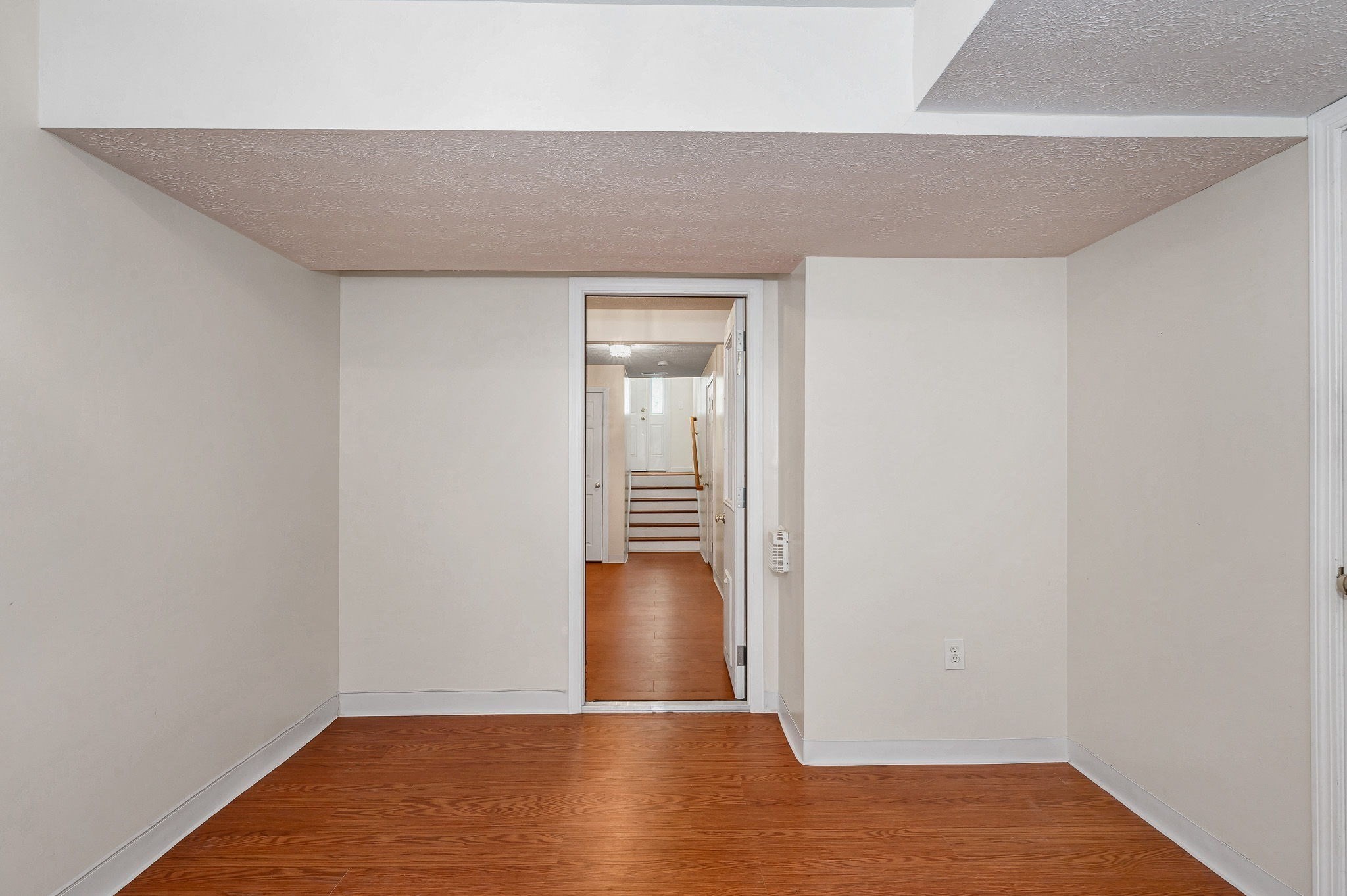 4 Georgetowne # 4 Property Photo 29