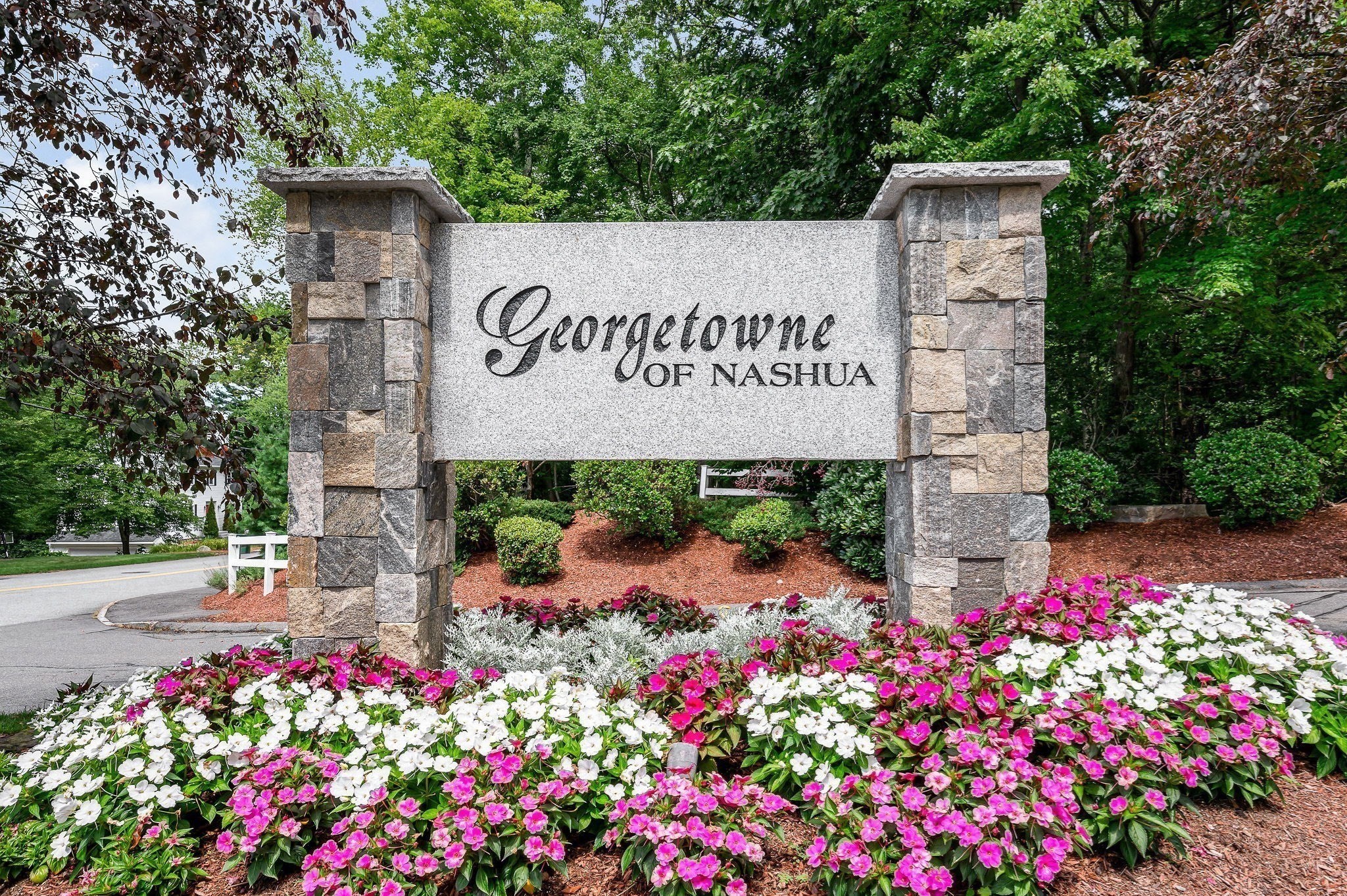 4 Georgetowne # 4 Property Photo 39
