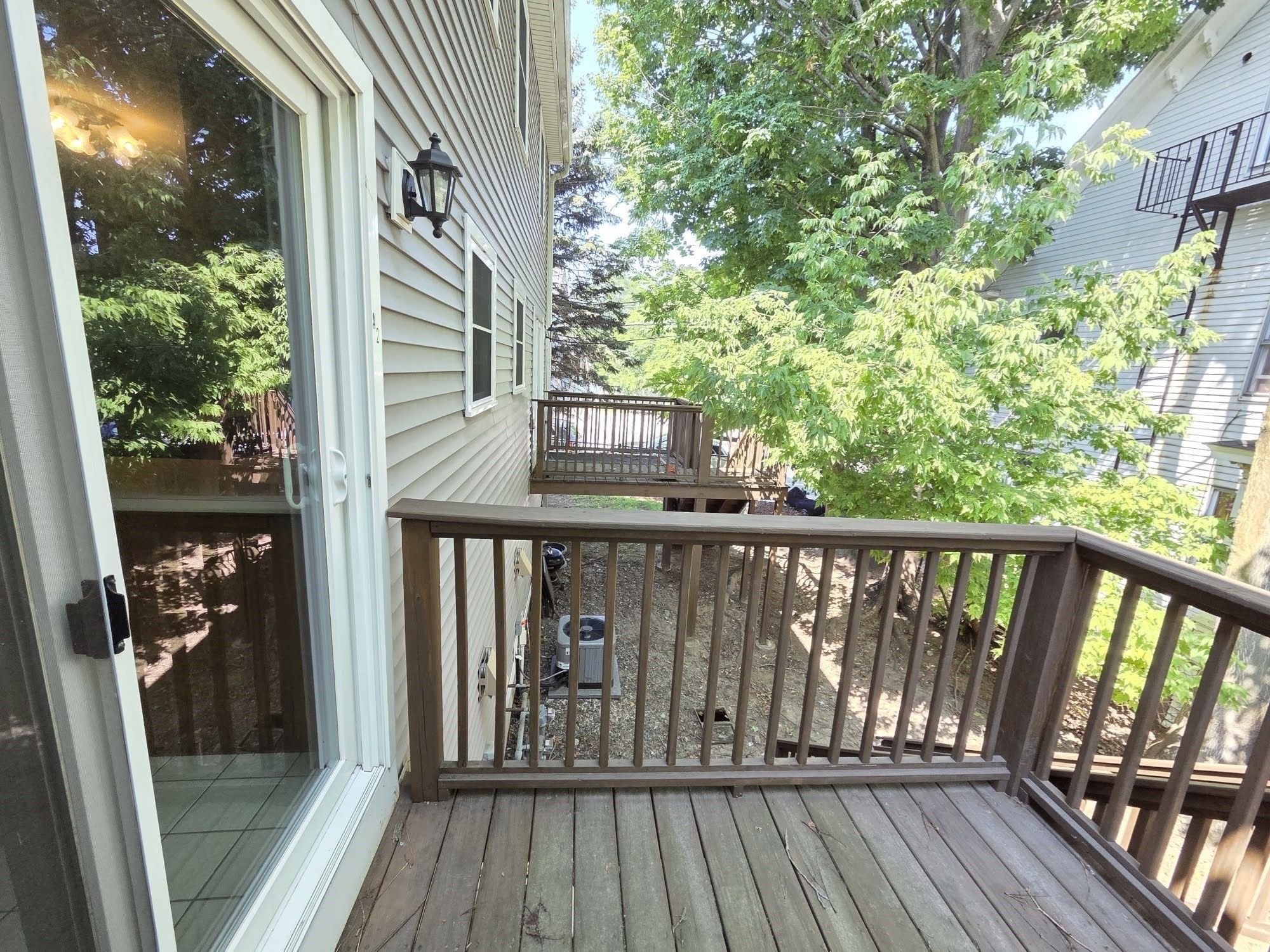 80 Smith St # 2a Property Photo 3