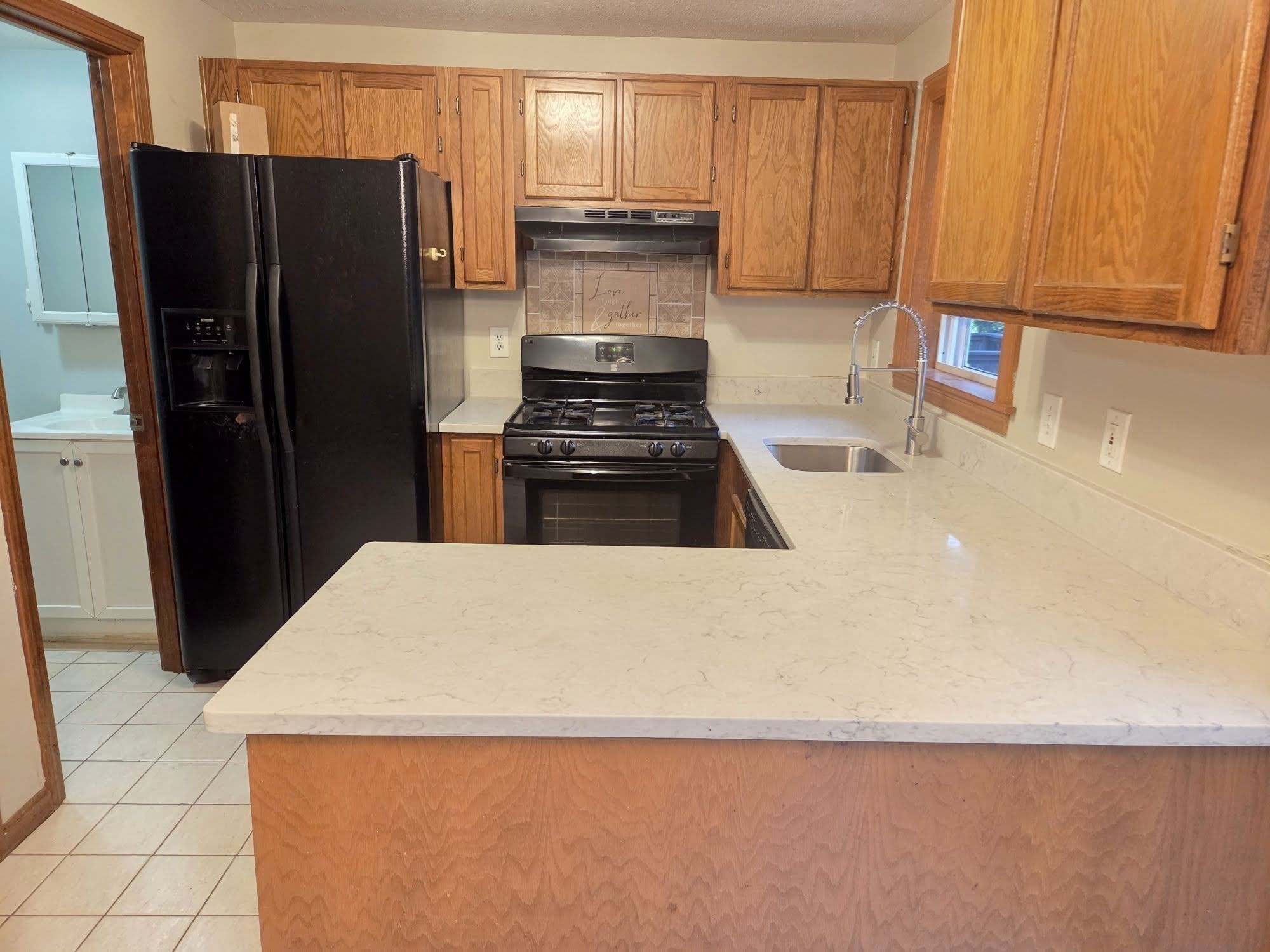 80 Smith St # 2a Property Photo 5
