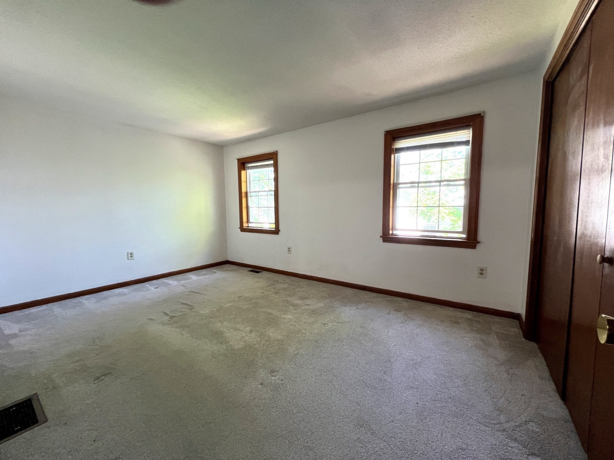 80 Smith St # 2a Property Photo 10
