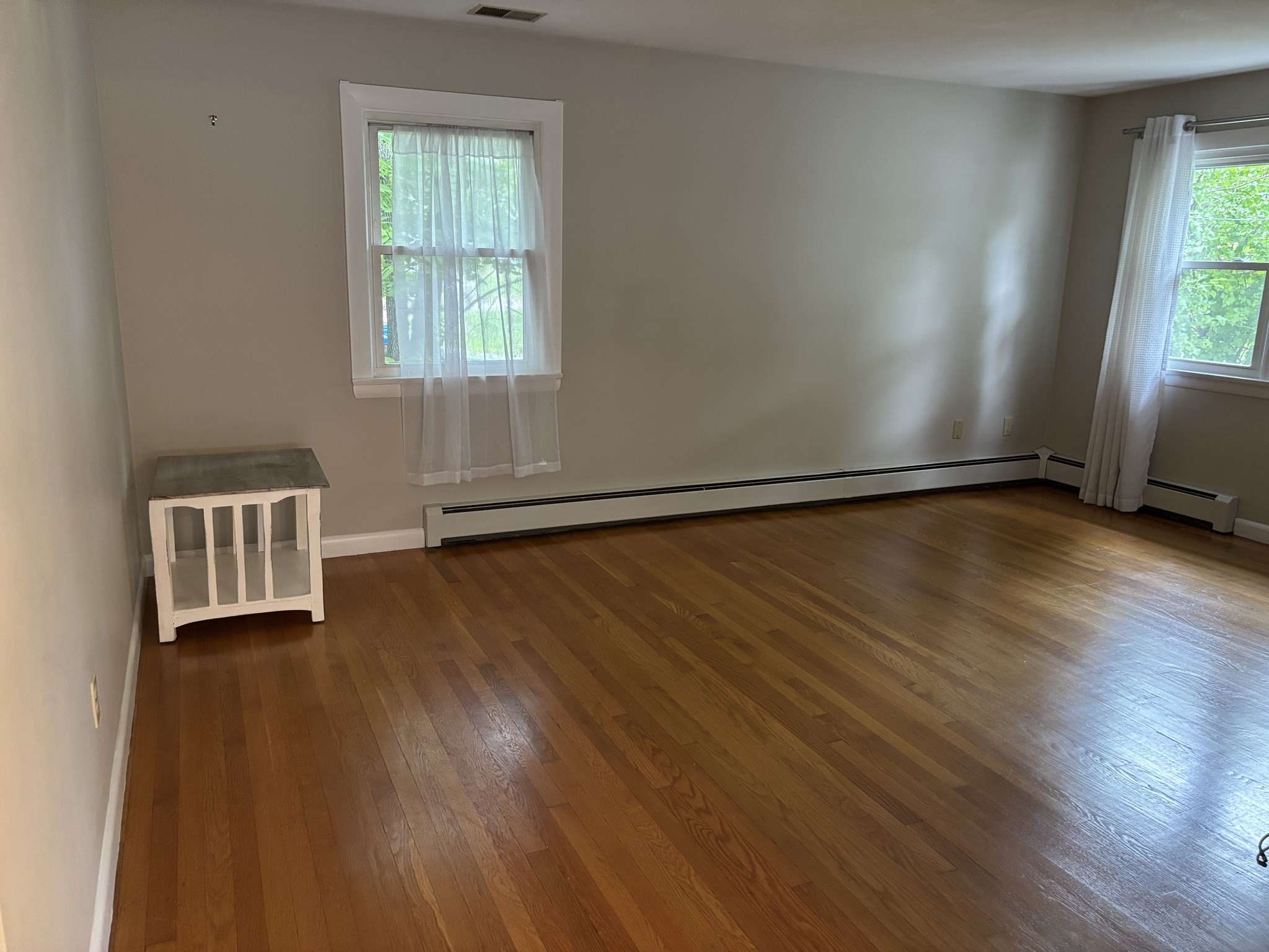 11 Eden Glen Ave Property Photo 5