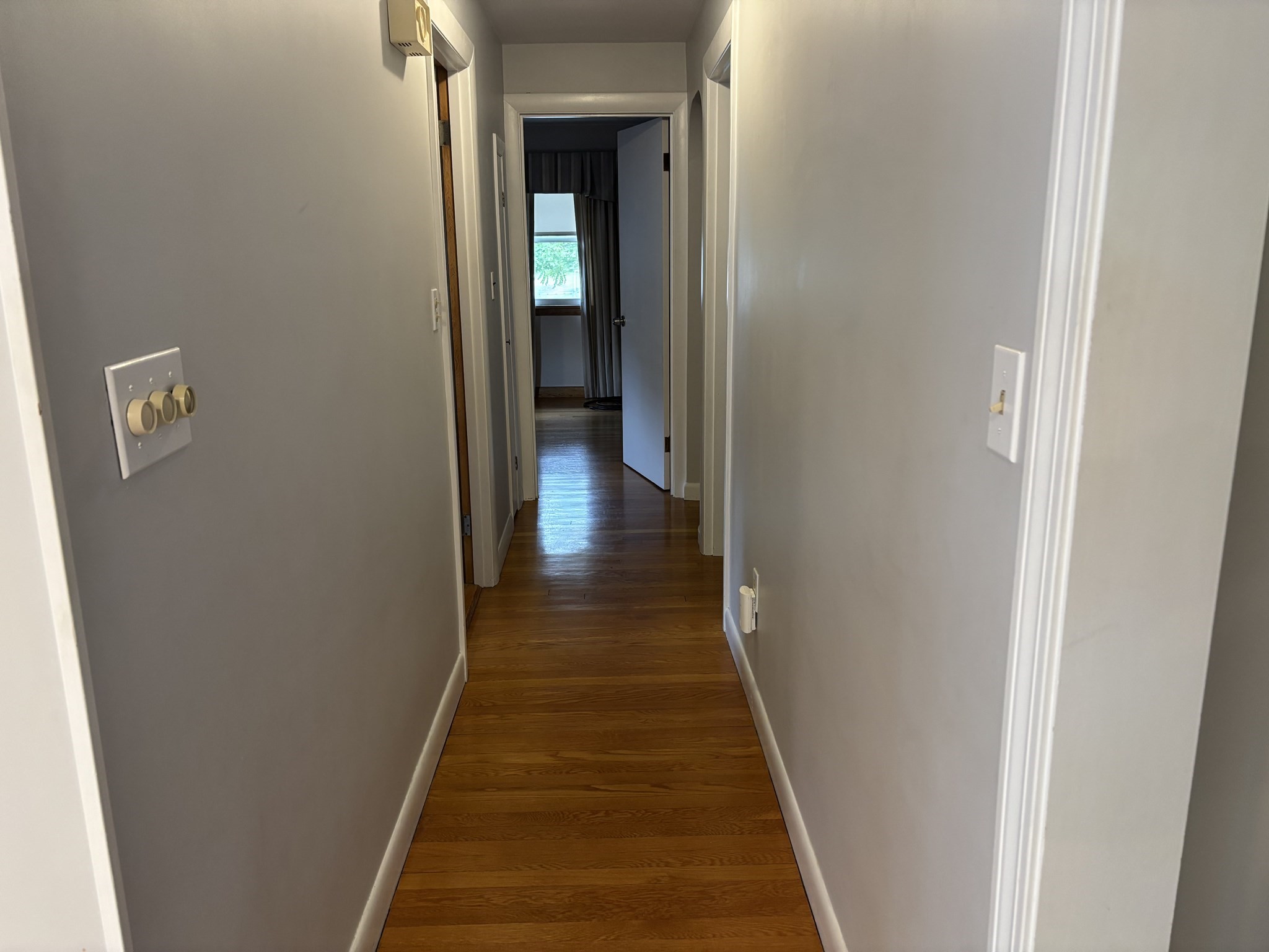 11 Eden Glen Ave Property Photo 7