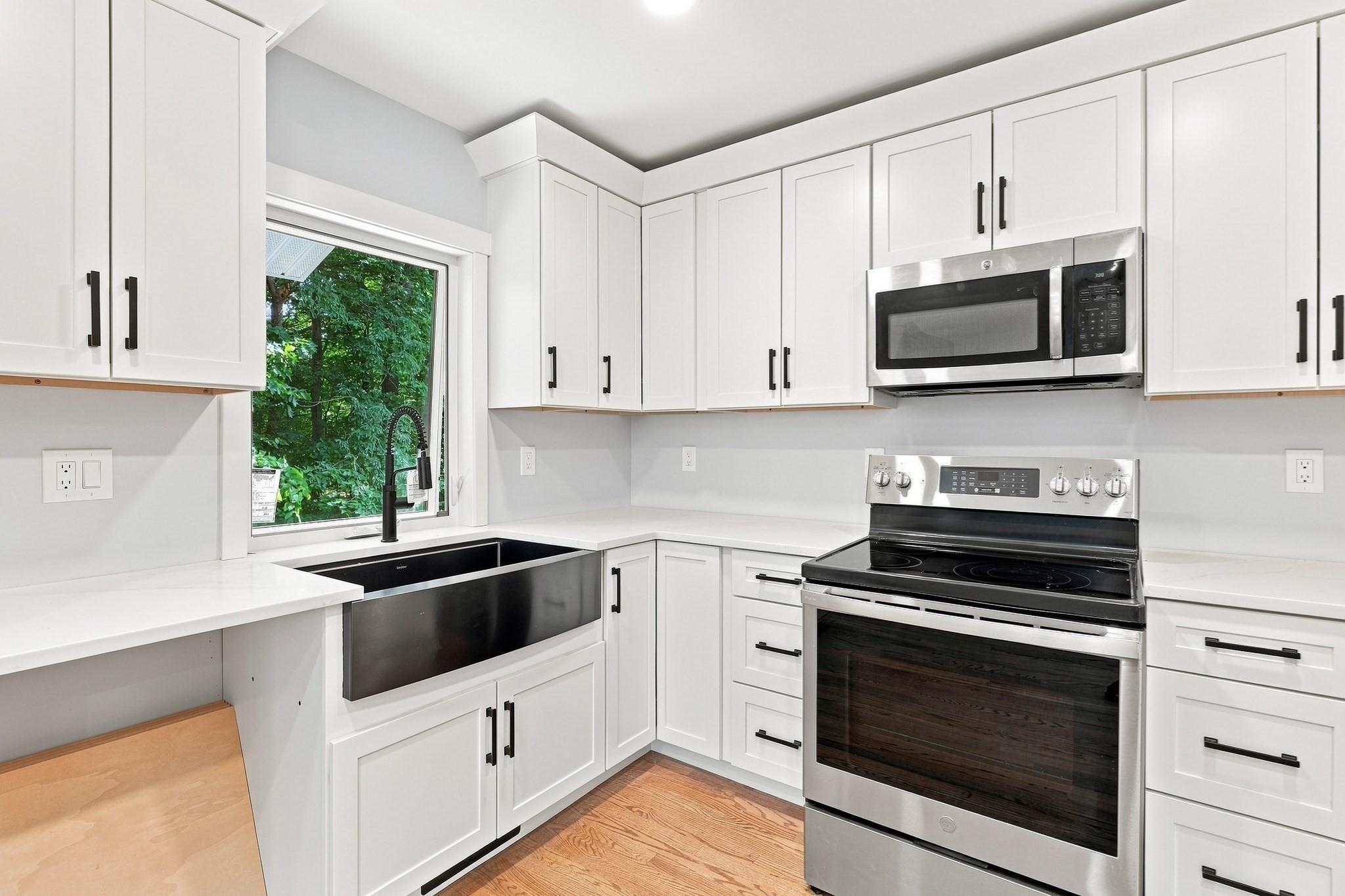20 Wachusett Street Property Photo 8