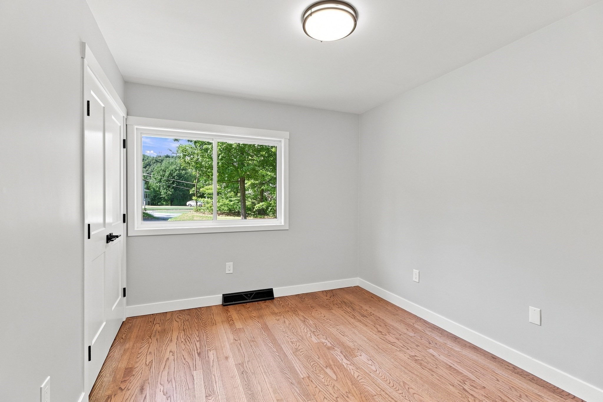 20 Wachusett Street Property Photo 22