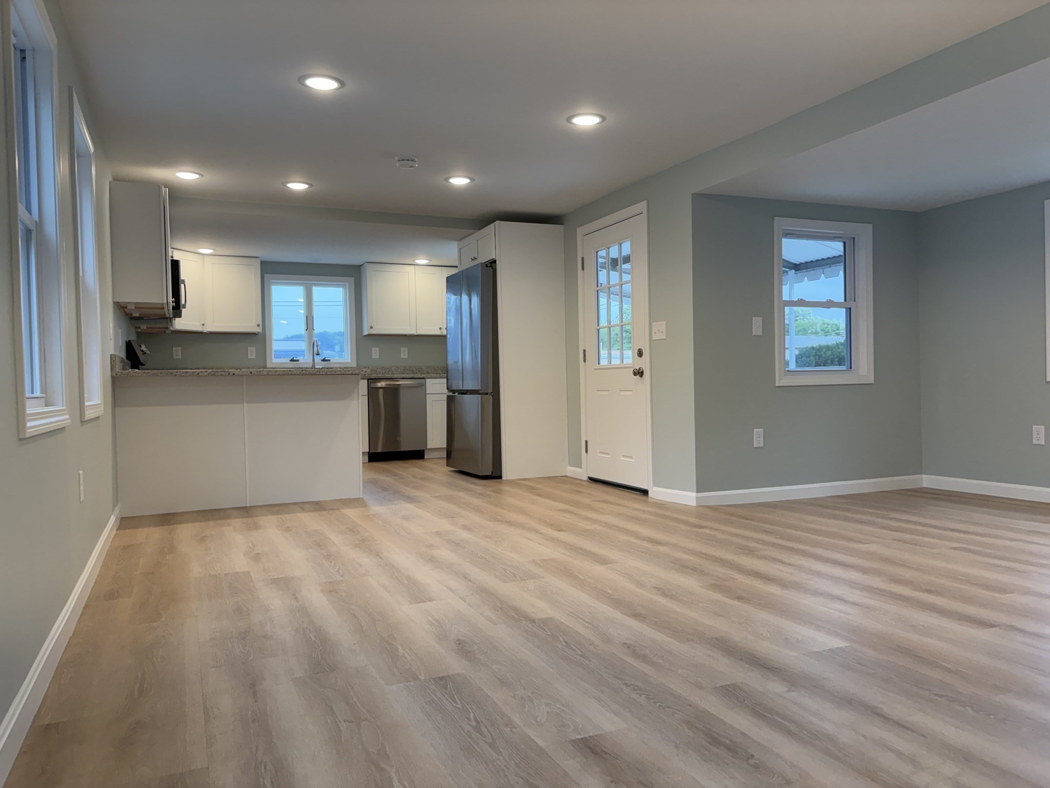300 East Washington Street # 34r Property Photo 10