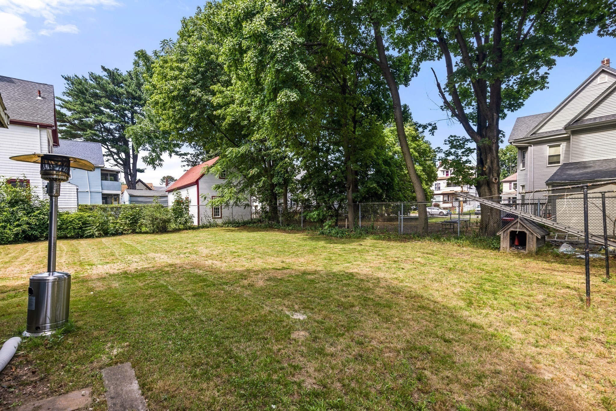 16 Holmfield Ave Property Photo 26