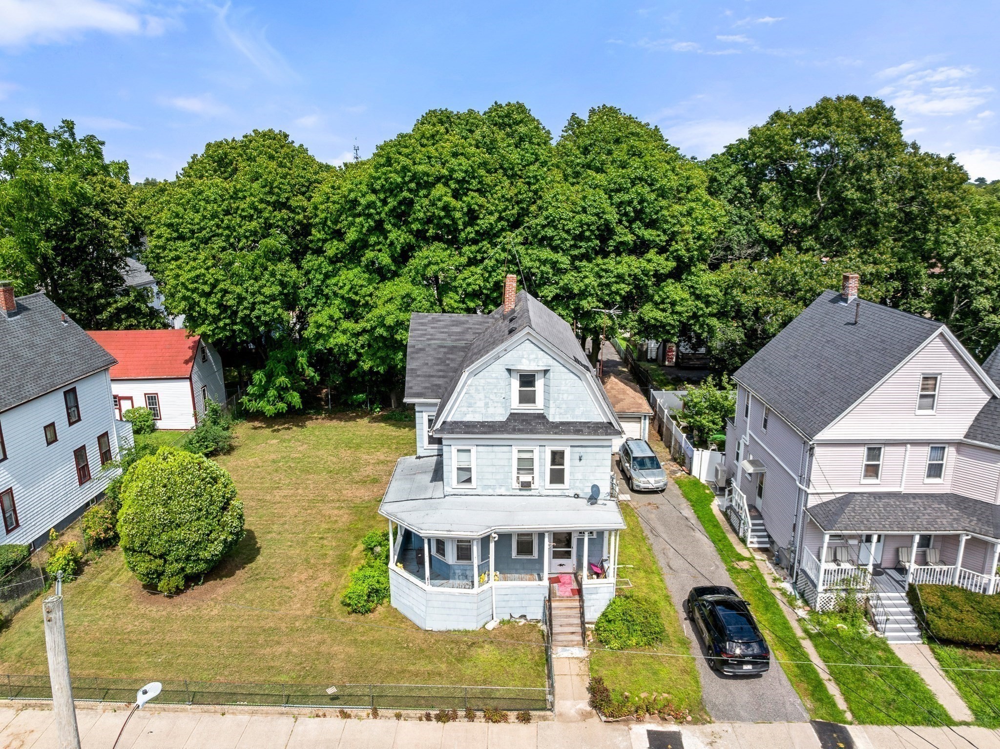 16 Holmfield Ave Property Photo 30