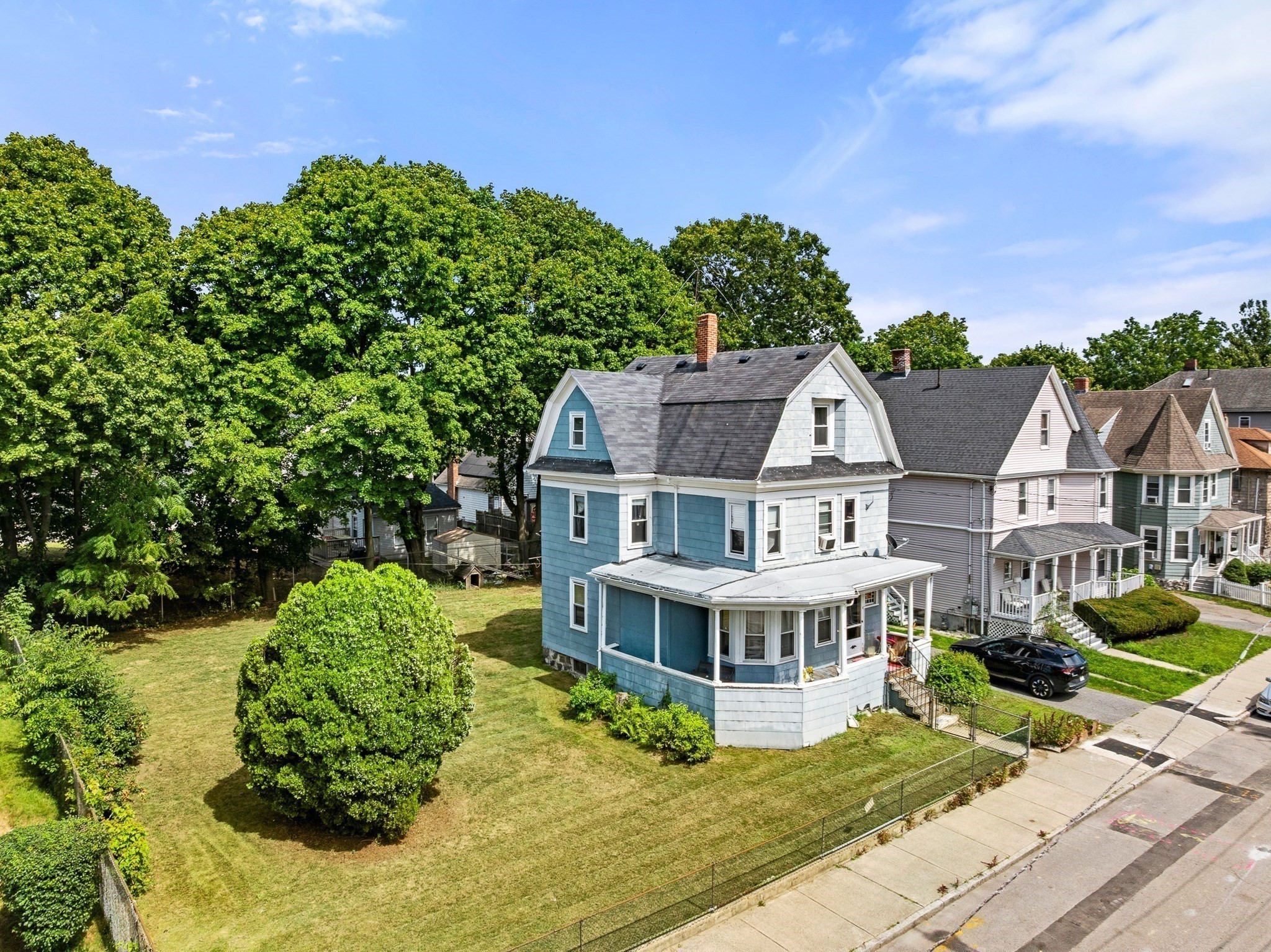 16 Holmfield Ave Property Photo 35