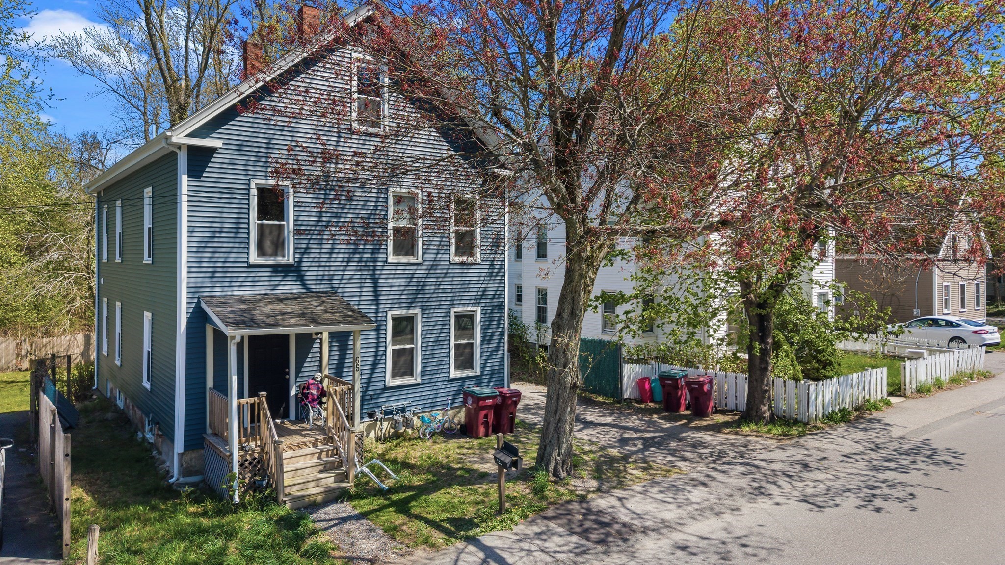 65 Oak Street Property Photo 1