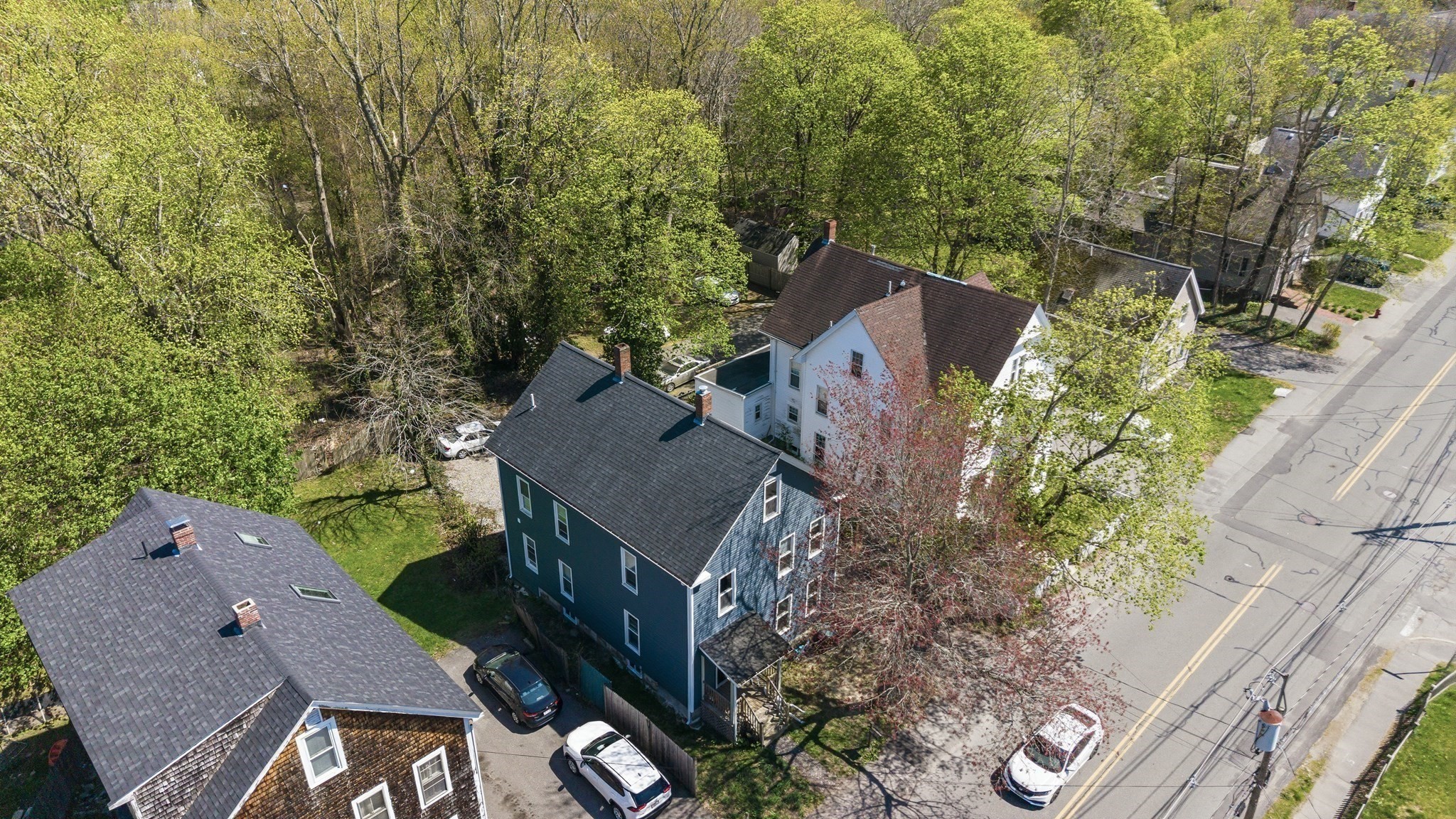 65 Oak Street Property Photo 3
