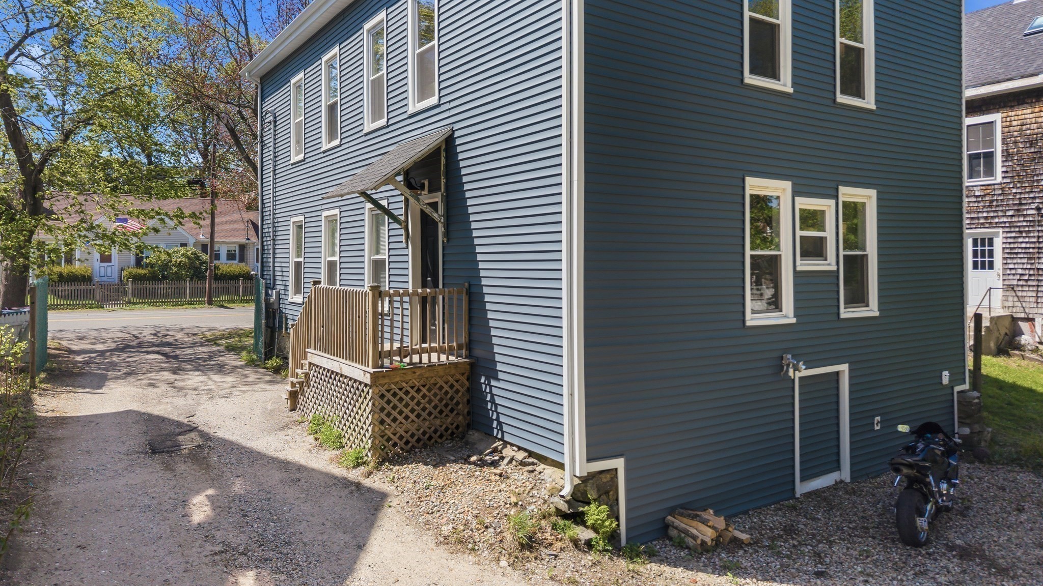 65 Oak Street Property Photo 14