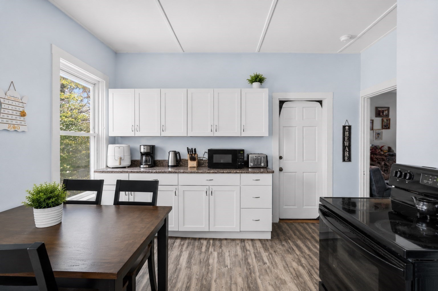 65 Oak Street Property Photo 15