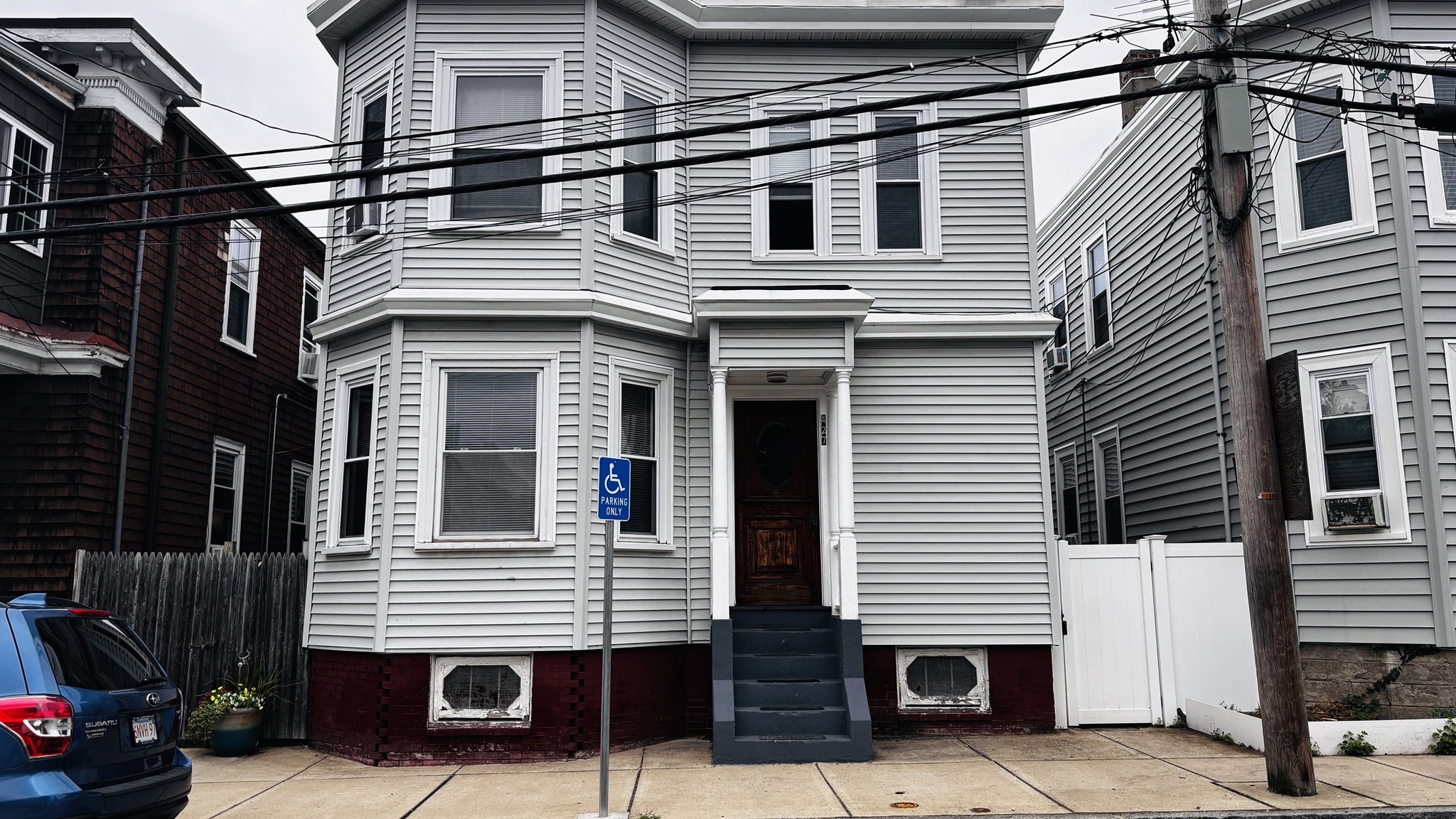 427 Winthrop St # 1 Property Photo 1