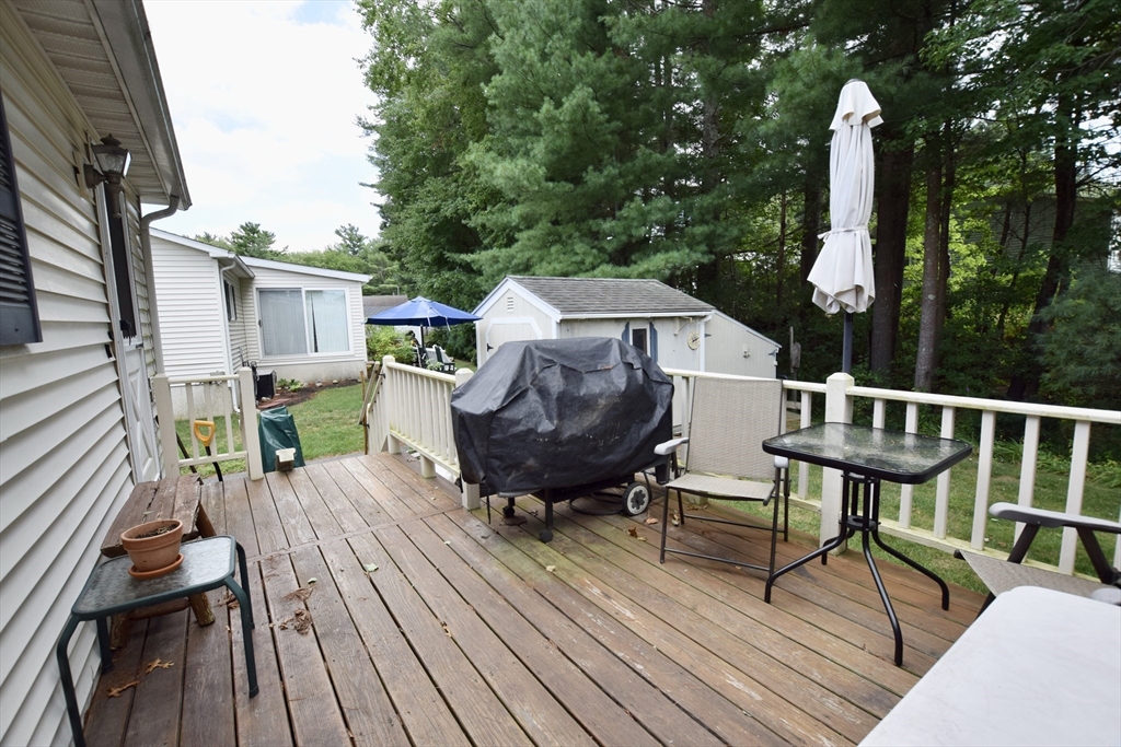 12 Trailwood Dr. Property Photo 25