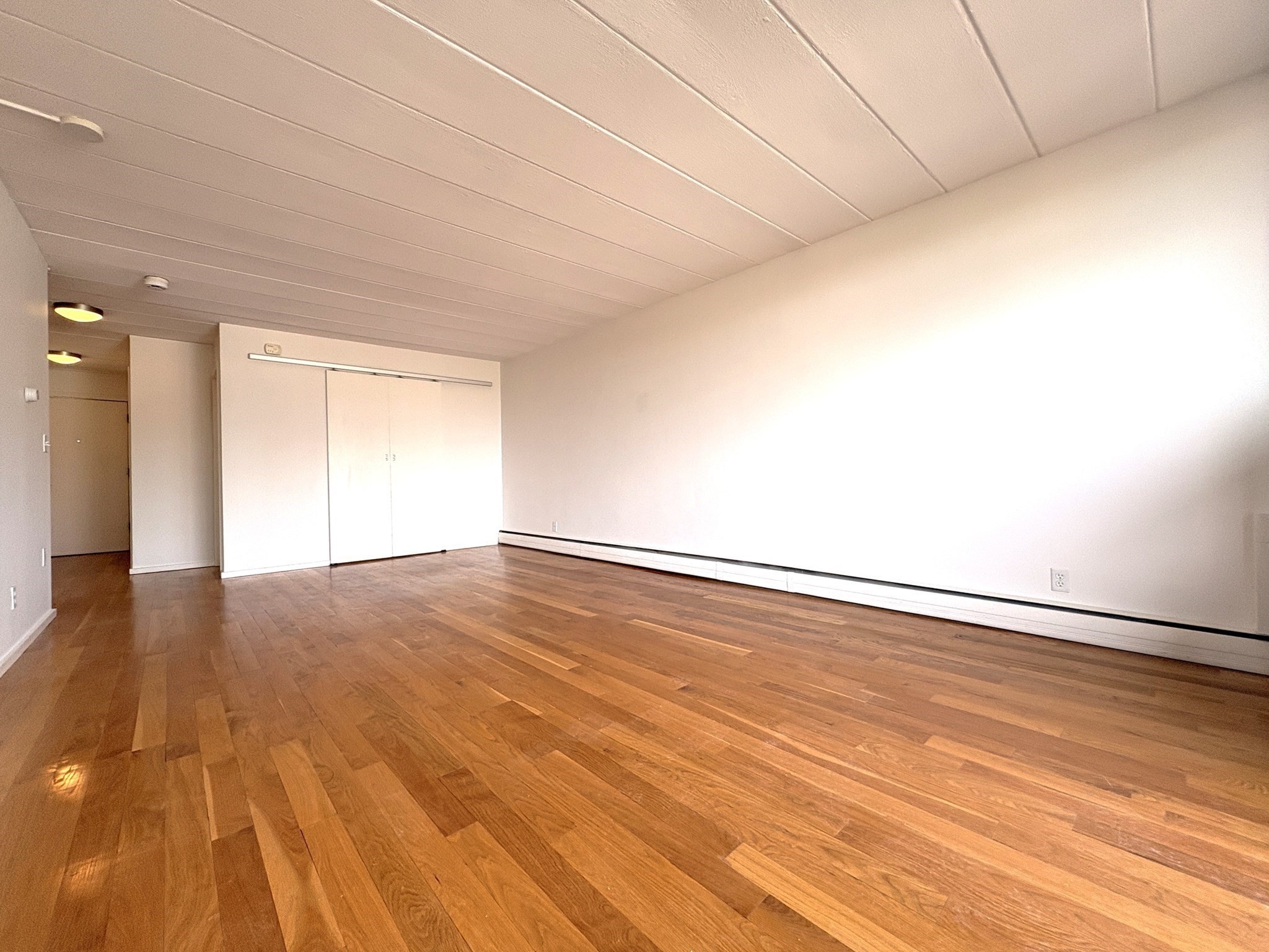 345 Harvard St # 4e Property Photo 7