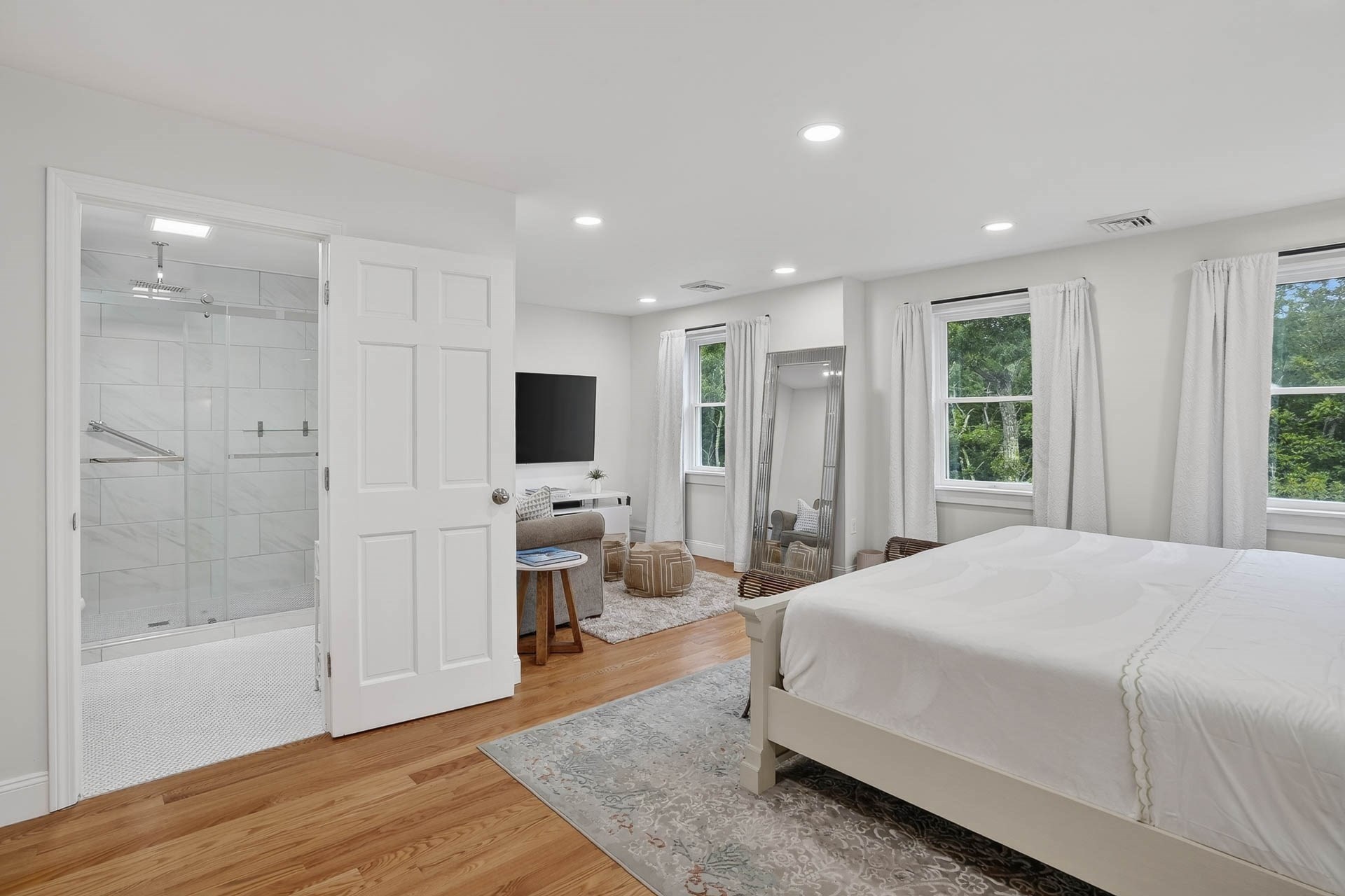 105 Whalers Walk Property Photo 25
