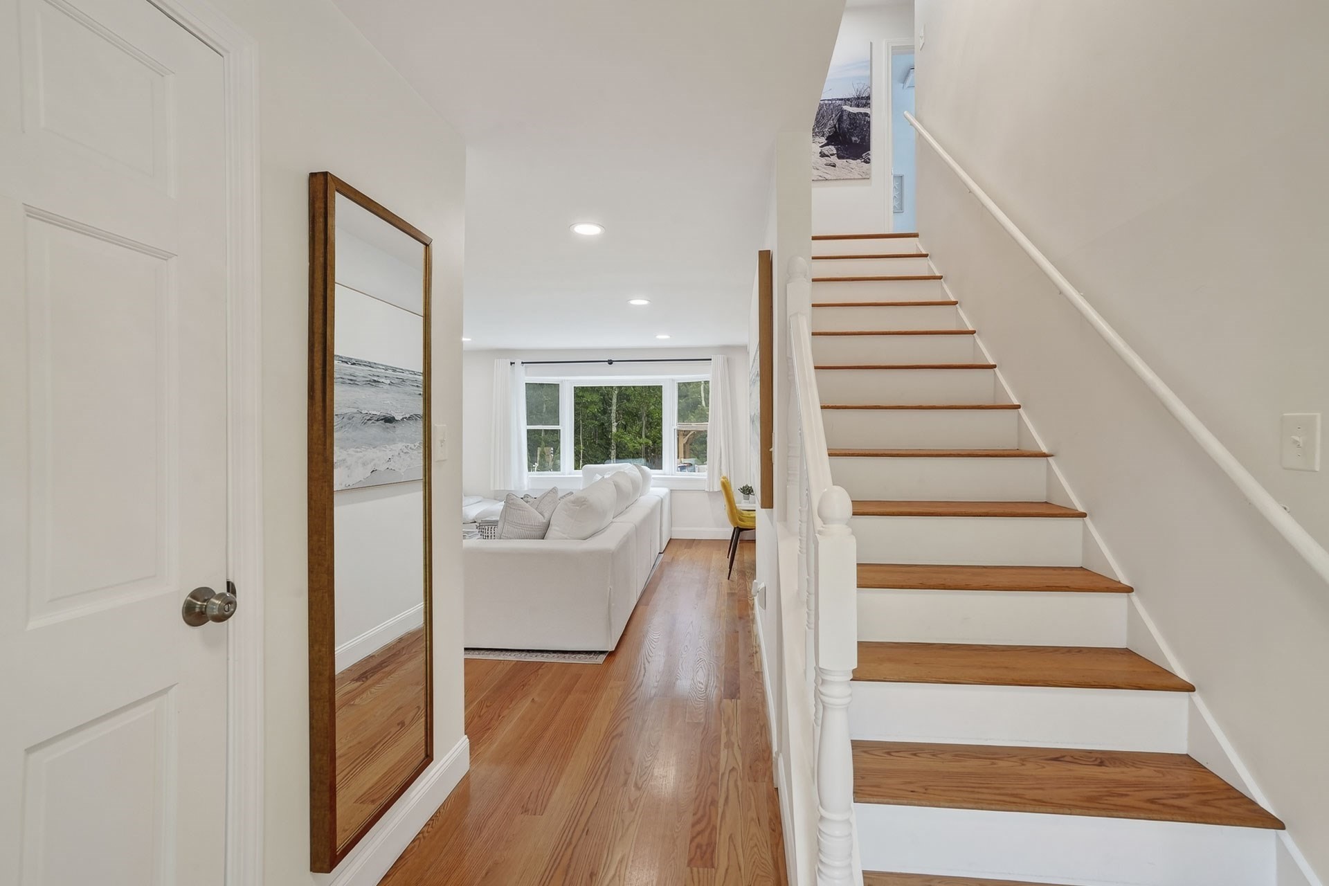 105 Whalers Walk Property Photo 30