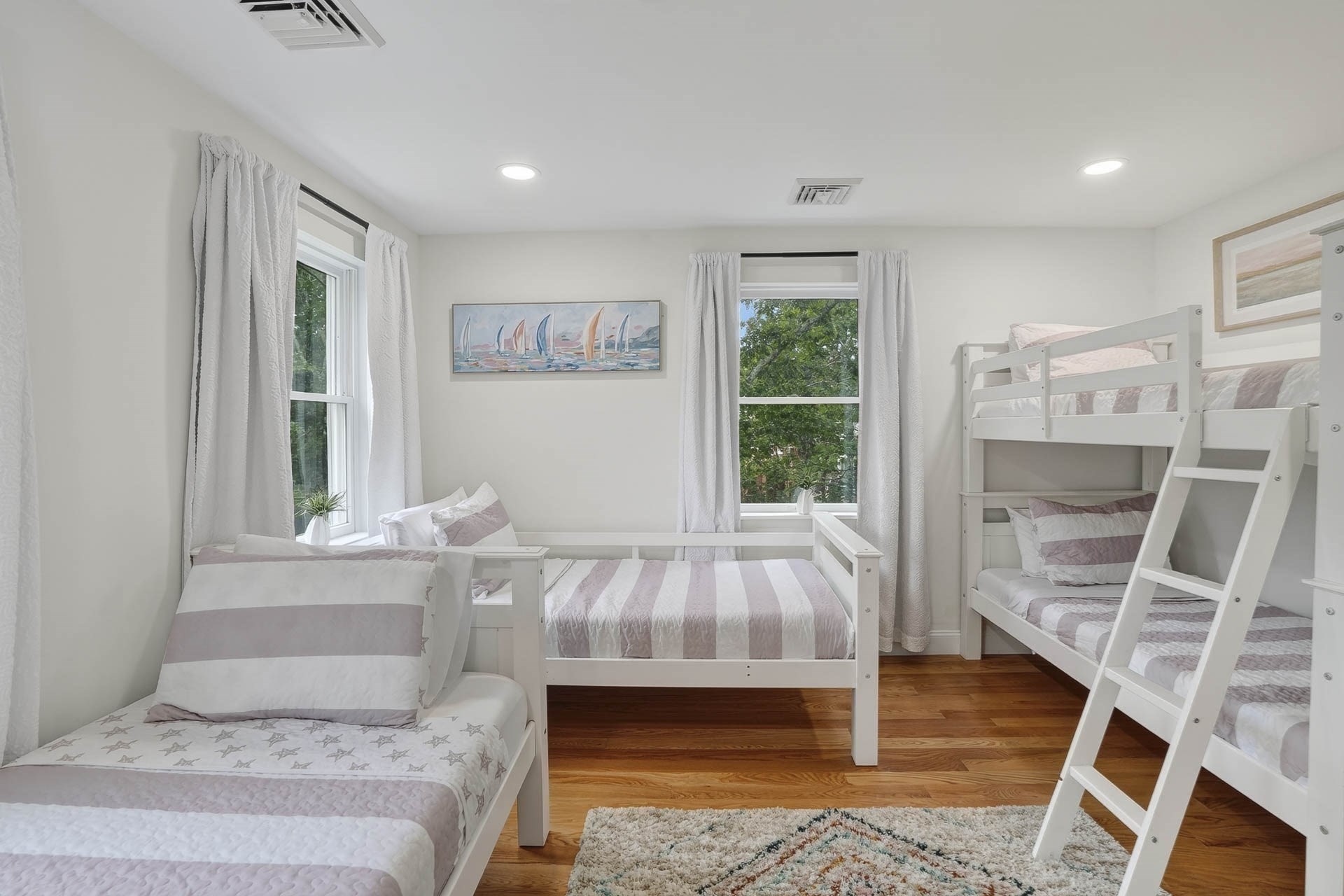 105 Whalers Walk Property Photo 36